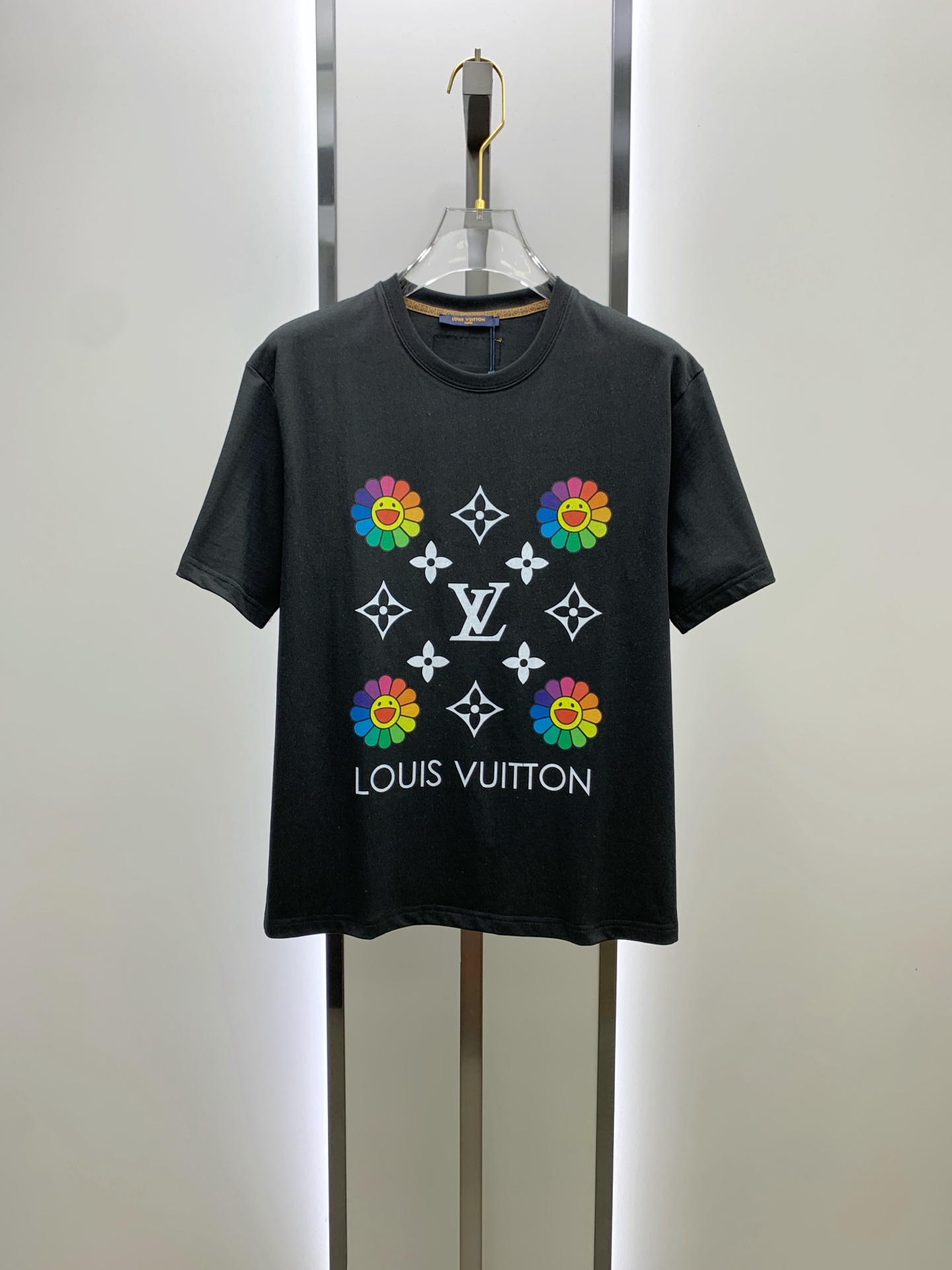 Louis Vuitton Summer T-Shirt - Unique Artistic Design, Comfortable Cotton Blend 3 i1747929053325 611 0 1