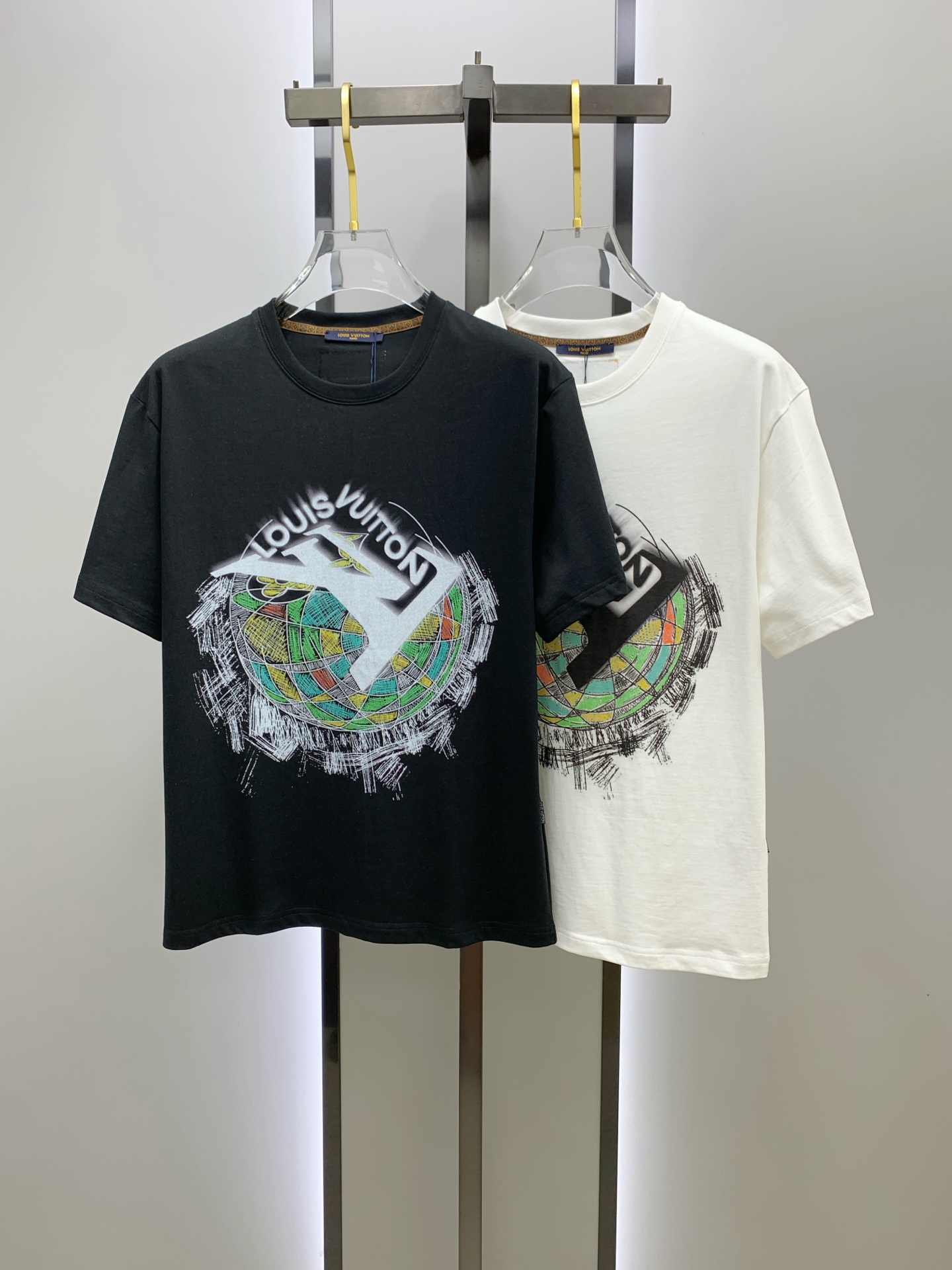 Louis Vuitton Summer T-Shirt - Artistic Design, Comfortable Cotton, Unisex 13 i1747929102057 1515 0 0