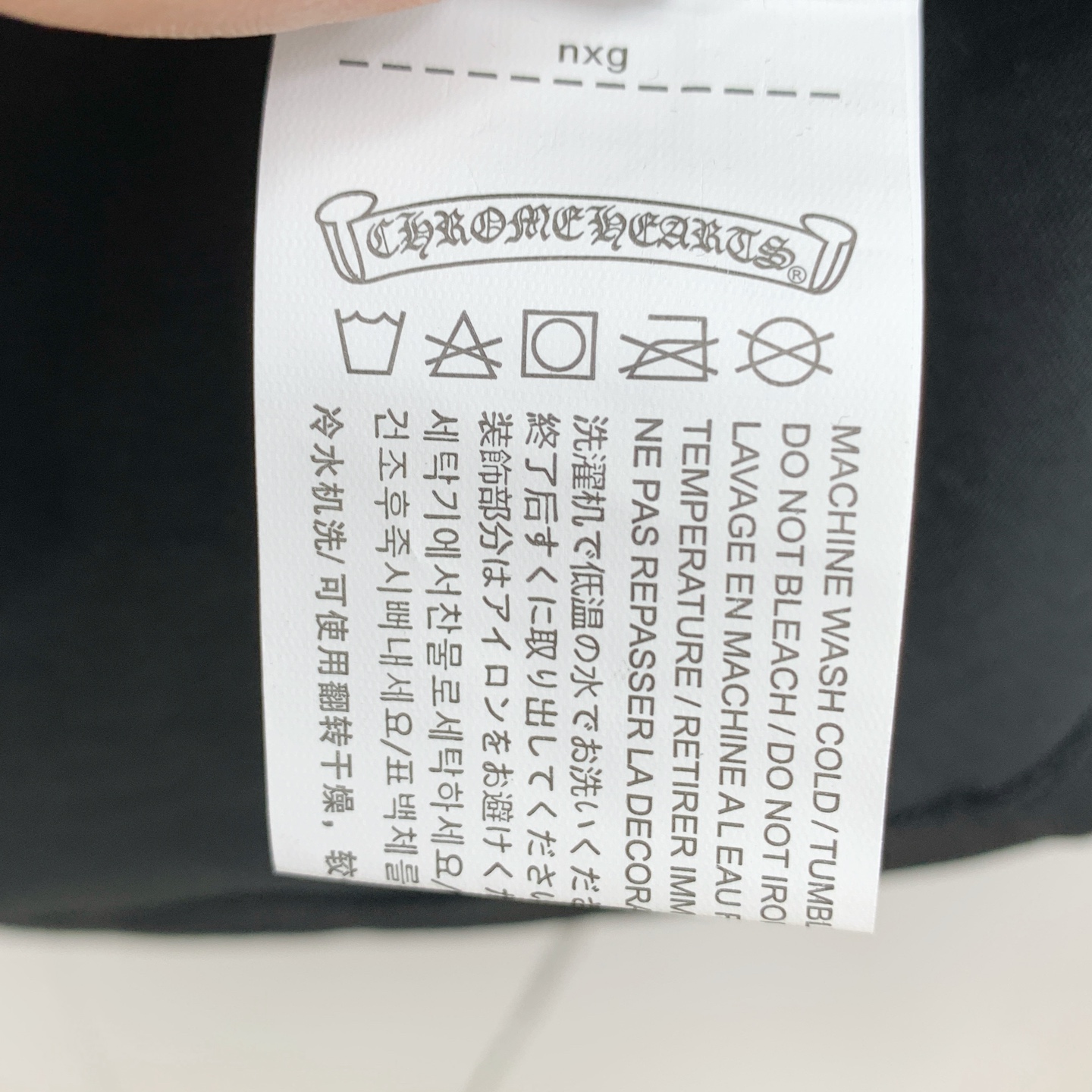 P克罗心2025夏季新款短袖T恤，个性艺术系列全网独家首发 百搭款细节处理完美纯棉面料十分精致 原版面料