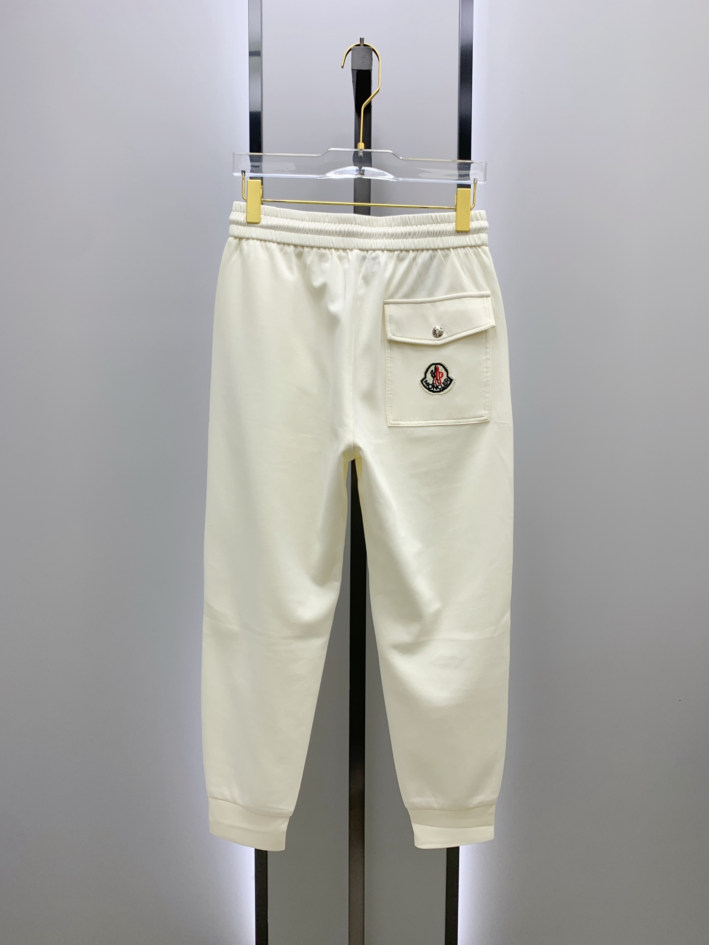 P蒙口【新品】25SS夏季新款休闲裤.定制铜氨丝空气层混纺面料，抗皱不粘灰抗静电，面料柔软舒适有垂感.立