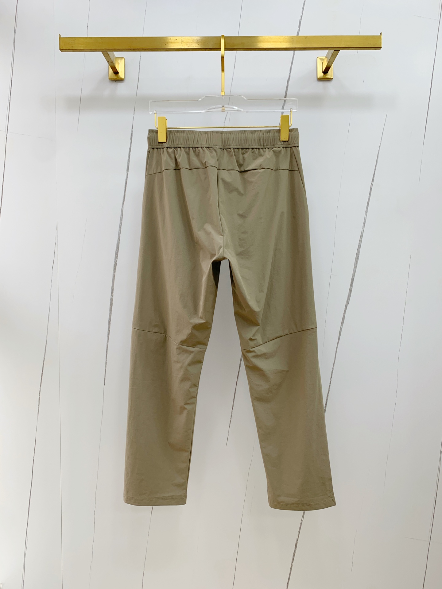 “High-Quality Fashion Pants: Super Stylish, Comfortable, and Versatile in Monochrome Custom Design” - 图片 9