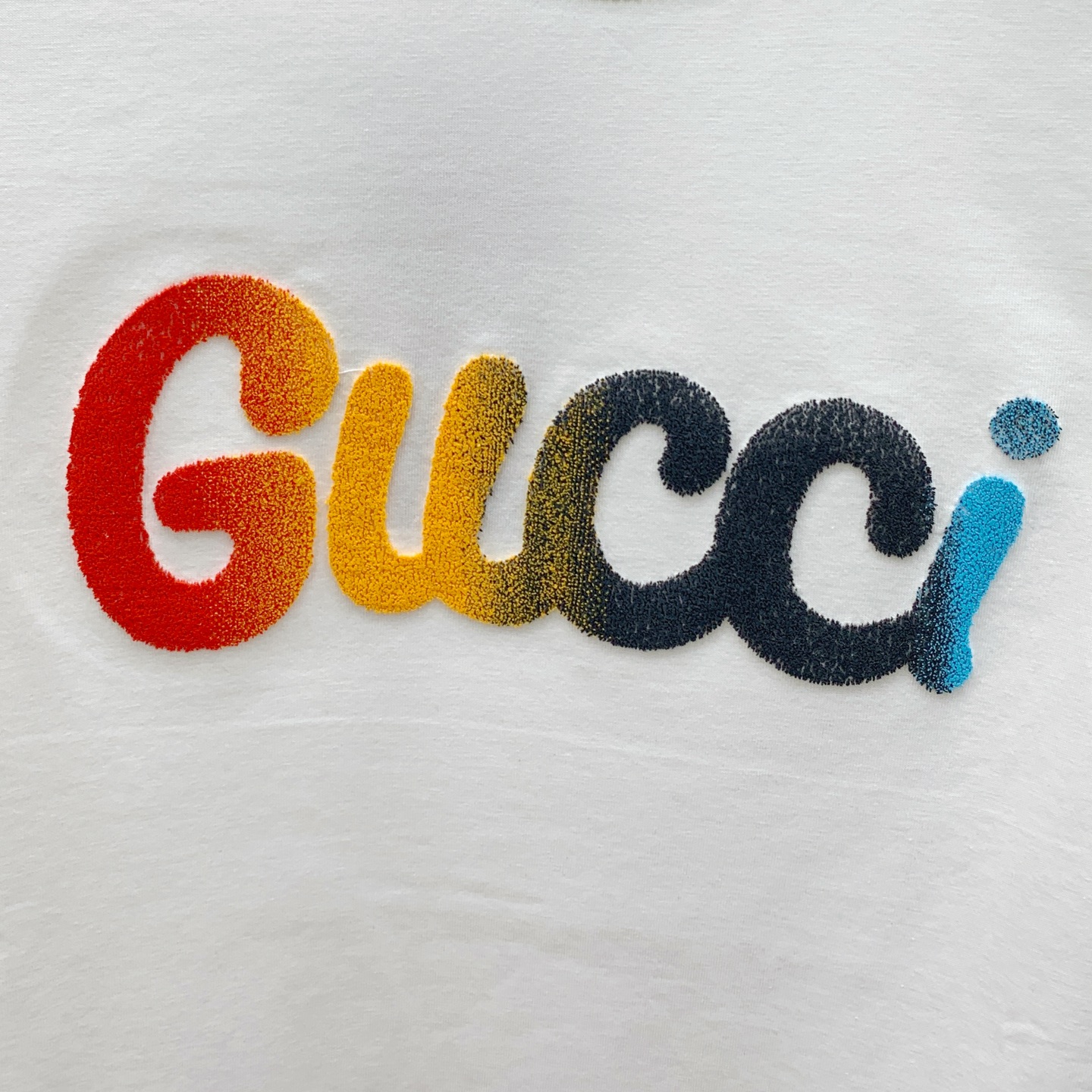 ss古驰纯棉最新面料！经典标识图案logo时尚简约潮流短袖，最顶级的品质专柜原单短袖，顶级制作工艺进口面