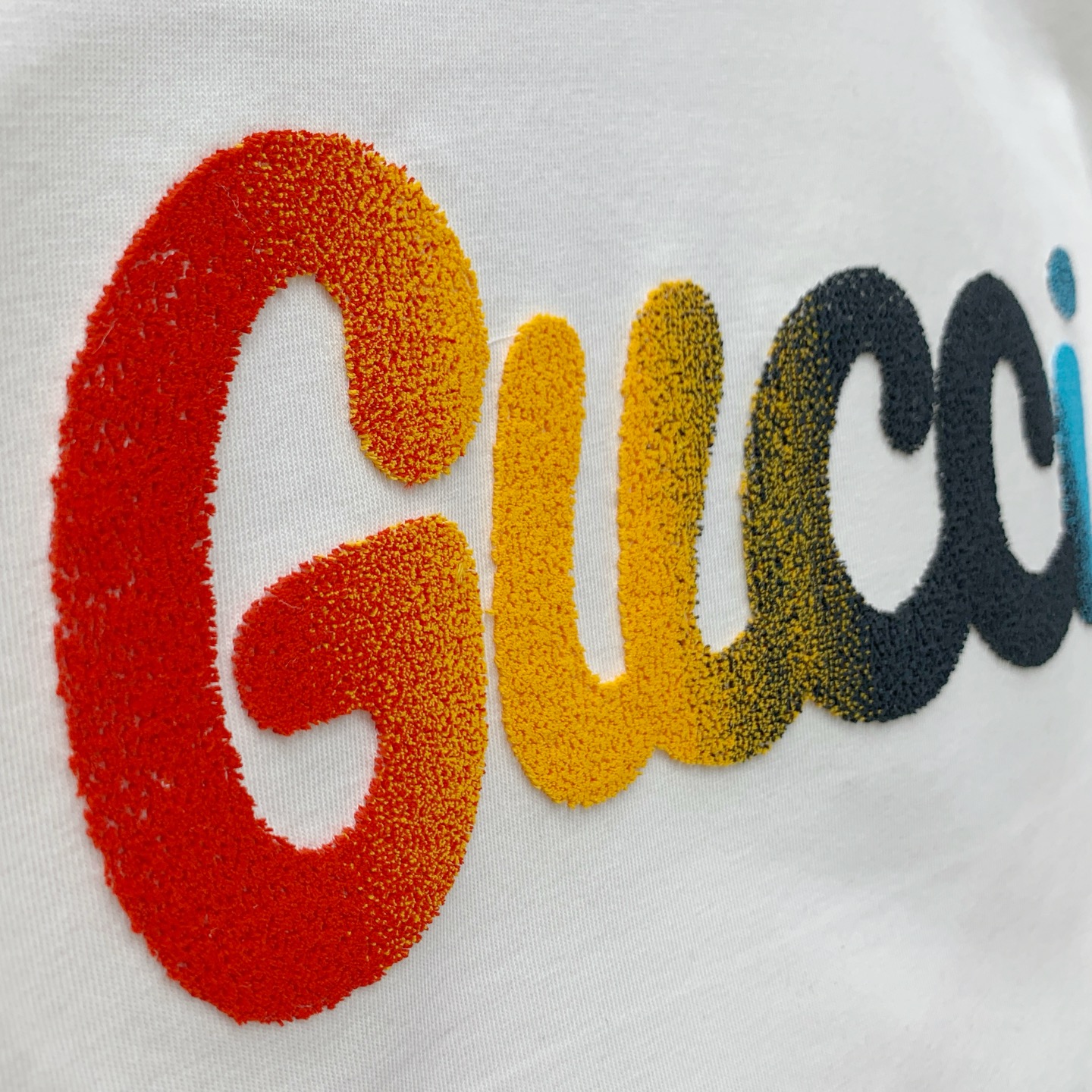 ss古驰纯棉最新面料！经典标识图案logo时尚简约潮流短袖，最顶级的品质专柜原单短袖，顶级制作工艺进口面