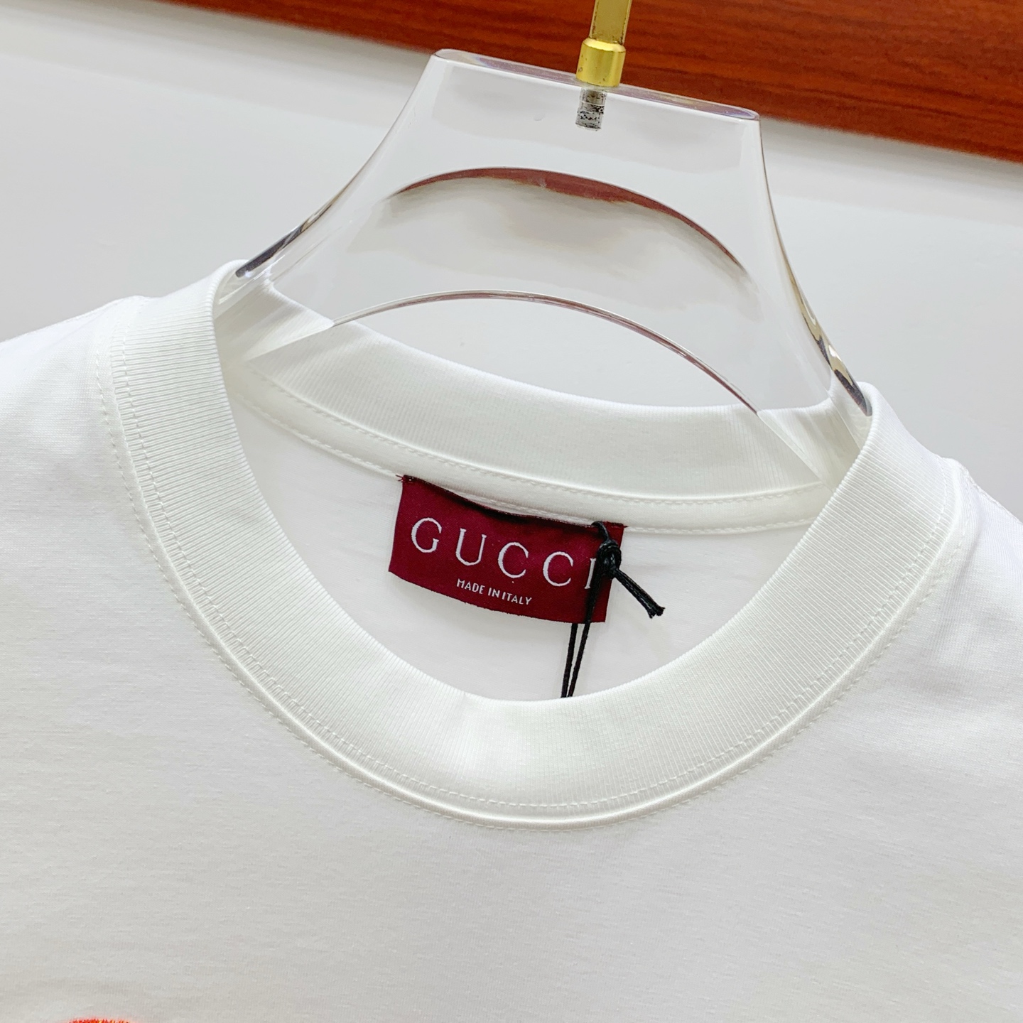 ss古驰纯棉最新面料！经典标识图案logo时尚简约潮流短袖，最顶级的品质专柜原单短袖，顶级制作工艺进口面