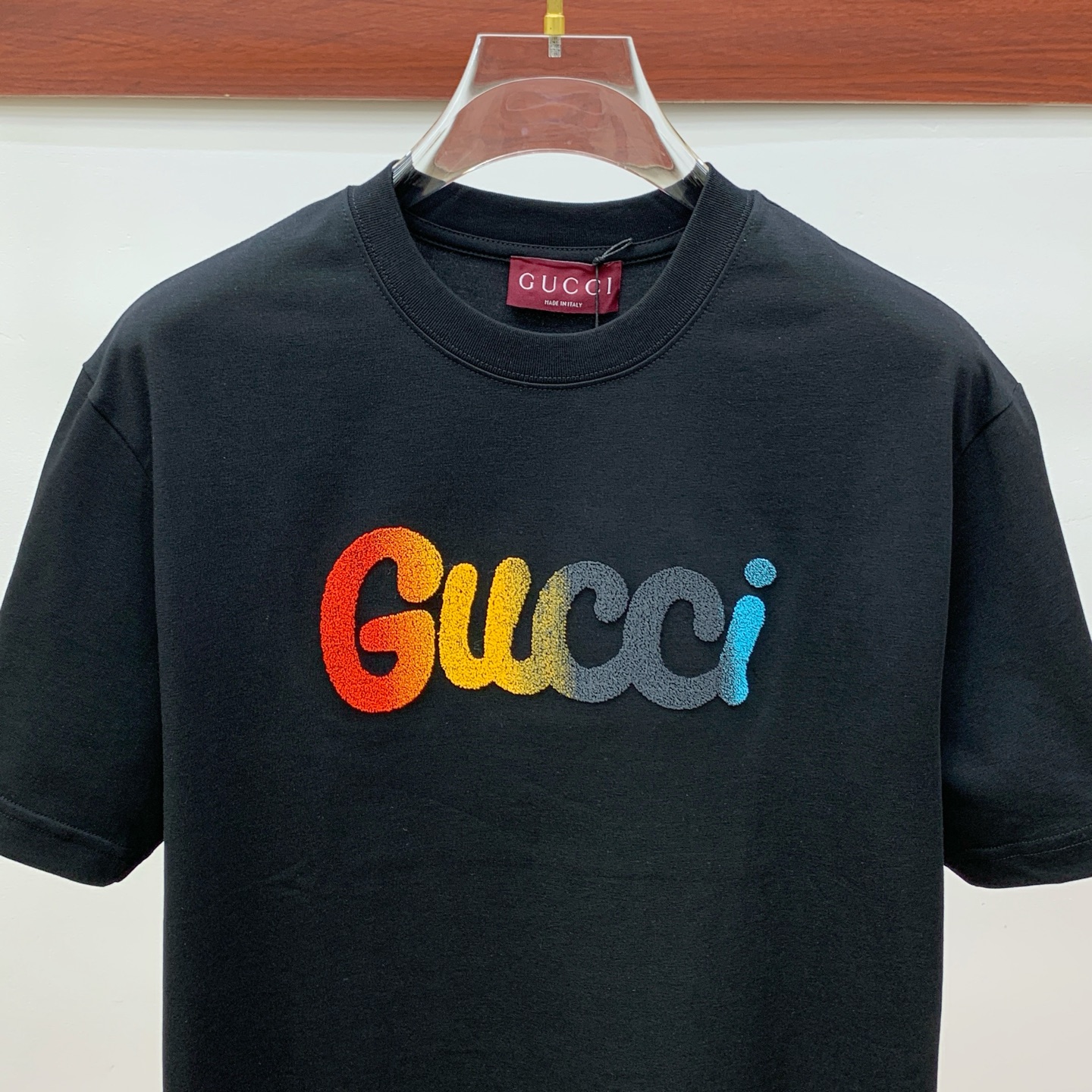 ss古驰纯棉最新面料！经典标识图案logo时尚简约潮流短袖，最顶级的品质专柜原单短袖，顶级制作工艺进口面