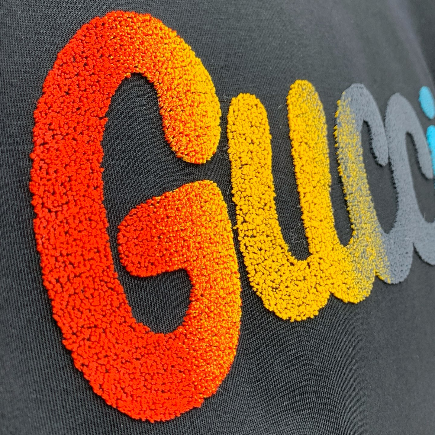 ss古驰纯棉最新面料！经典标识图案logo时尚简约潮流短袖，最顶级的品质专柜原单短袖，顶级制作工艺进口面