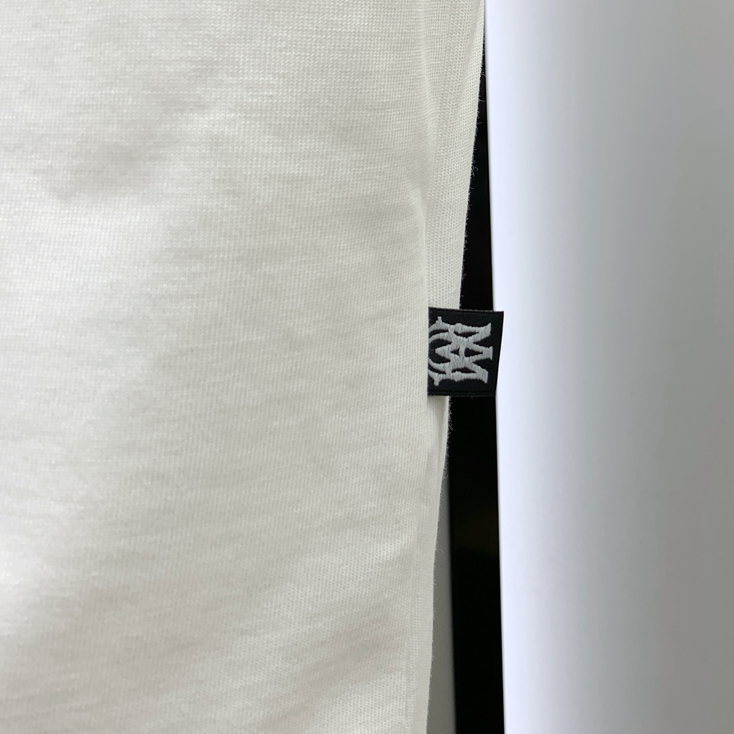 P爱心💗25ss新款背心 领口和袖口增强螺纹不易变形🫠 领口包条螺纹、领脚标识logo侧麦！面料经洗水处