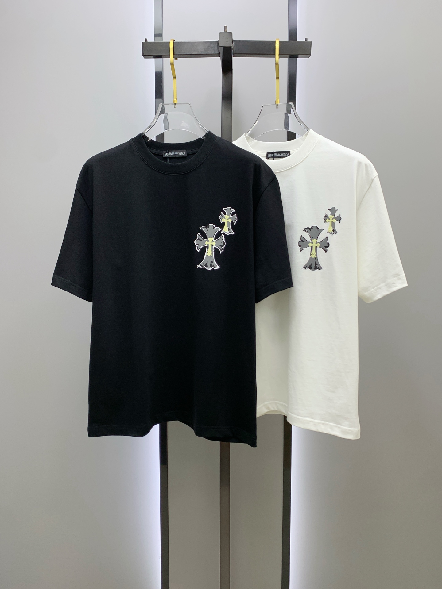 ss克罗心纯棉最新面料经典标识图案logo时尚简约潮流短袖，最顶级的品质专柜原单短袖，顶级制作工艺进口面
