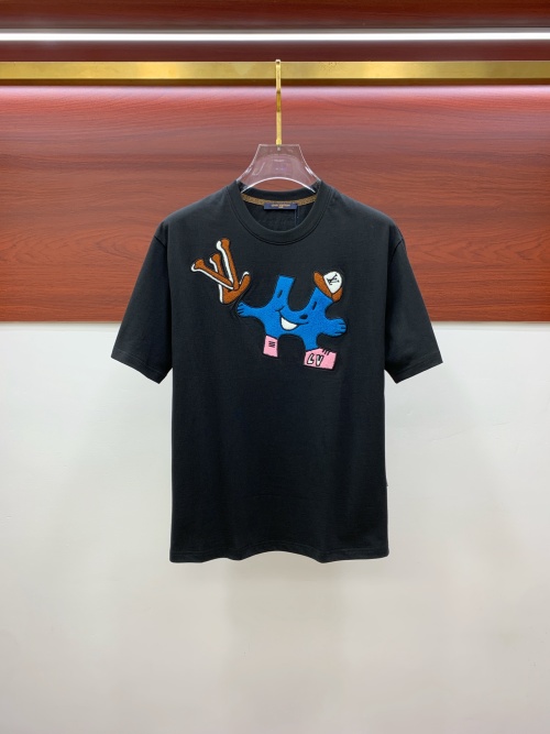 Louis Vuitton Cotton T-Shirt With Cartoon Logo - Fashionable and Simple 1 Louis Vuitton Cotton T-Shirt With Cartoon Logo - Fashionable and Simple