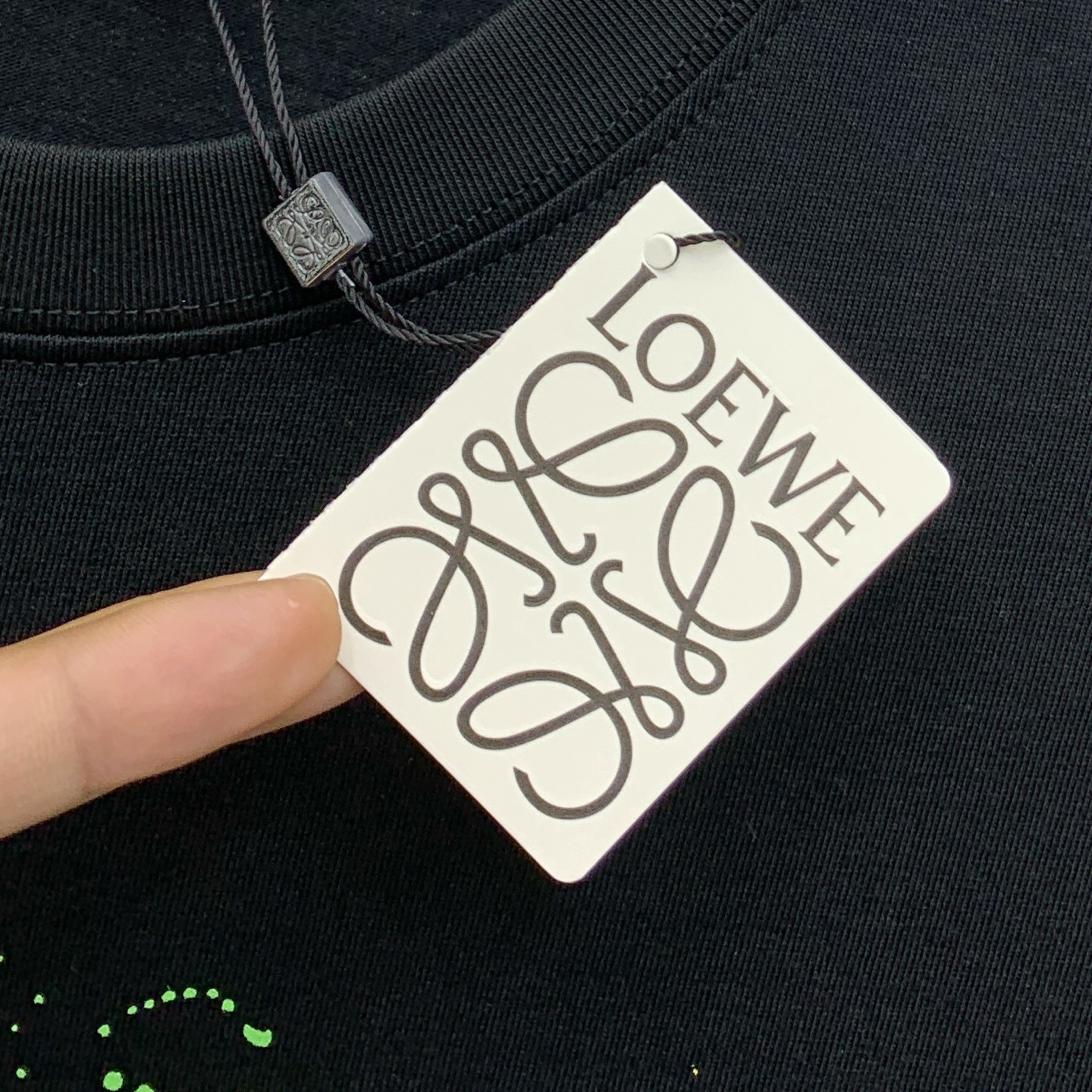 P罗意威2025夏季新款短袖T恤，个性艺术系列全网独家首发 百搭款细节处理完美纯棉面料十分精致 原版面料