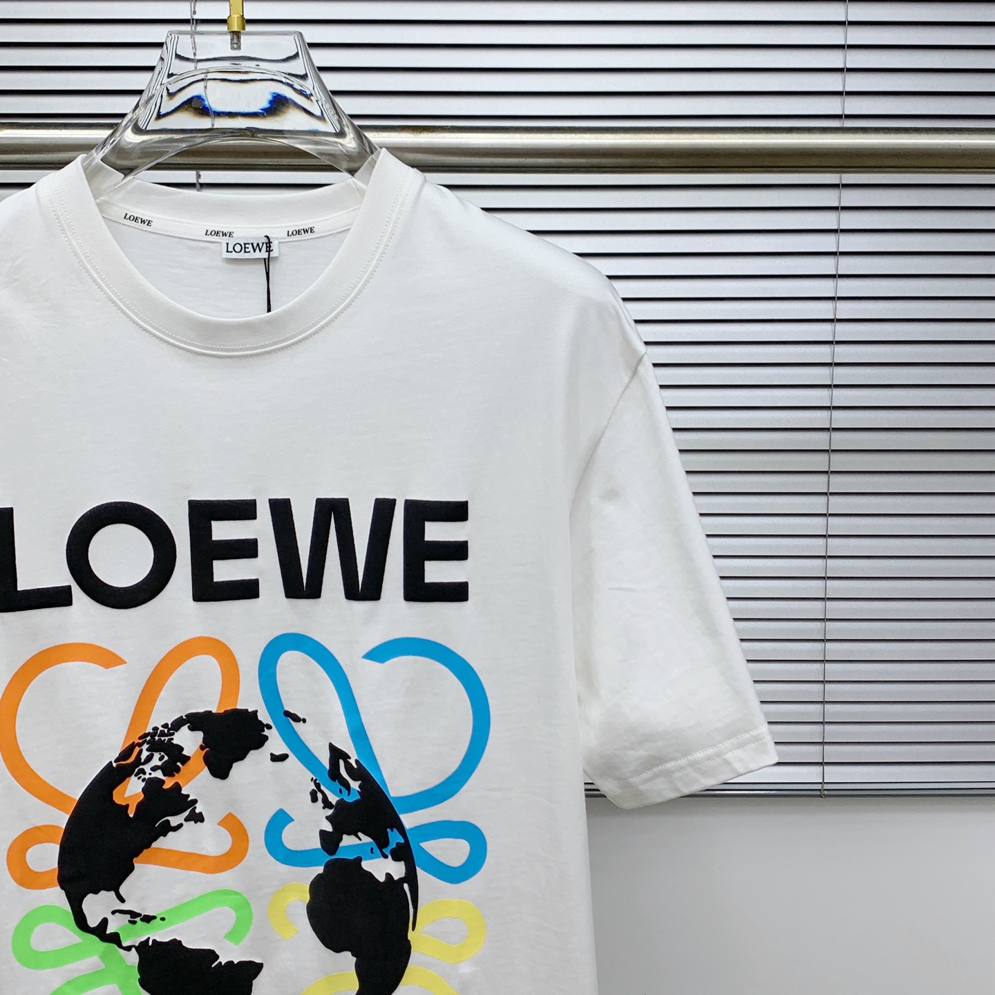 P罗意威2025夏季新款短袖T恤，个性艺术系列全网独家首发 百搭款细节处理完美纯棉面料十分精致 原版面料