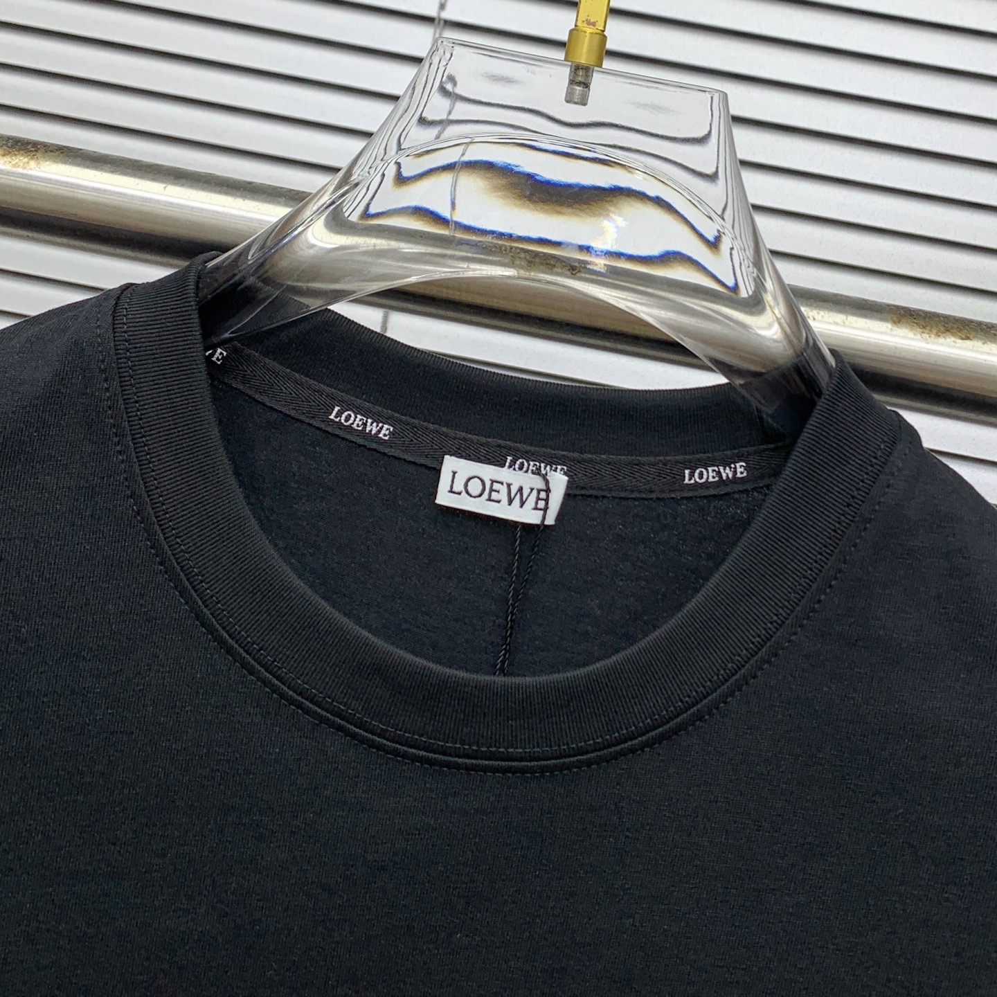 P罗意威2025夏季新款短袖T恤，个性艺术系列全网独家首发 百搭款细节处理完美纯棉面料十分精致 原版面料