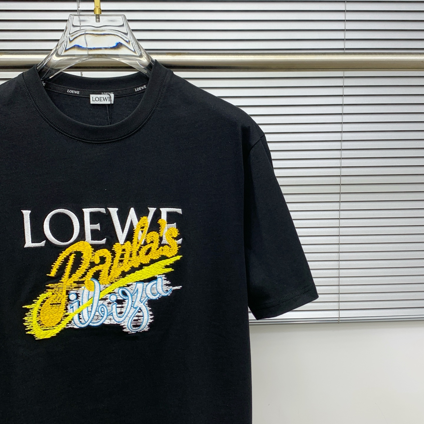 P罗意威2025夏季新款短袖T恤，个性艺术系列全网独家首发 百搭款细节处理完美纯棉面料十分精致 原版面料