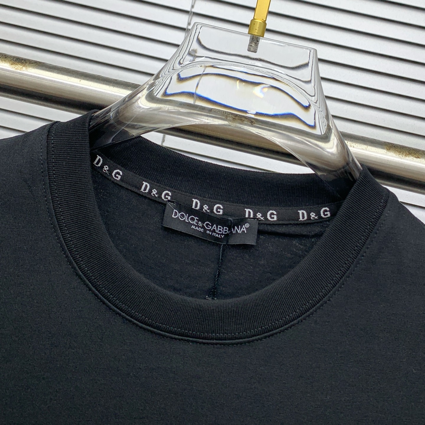 P杜嘉班纳2025夏季新款短袖T恤，个性艺术系列全网独家首发 百搭款细节处理完美纯棉面料十分精致 原版面