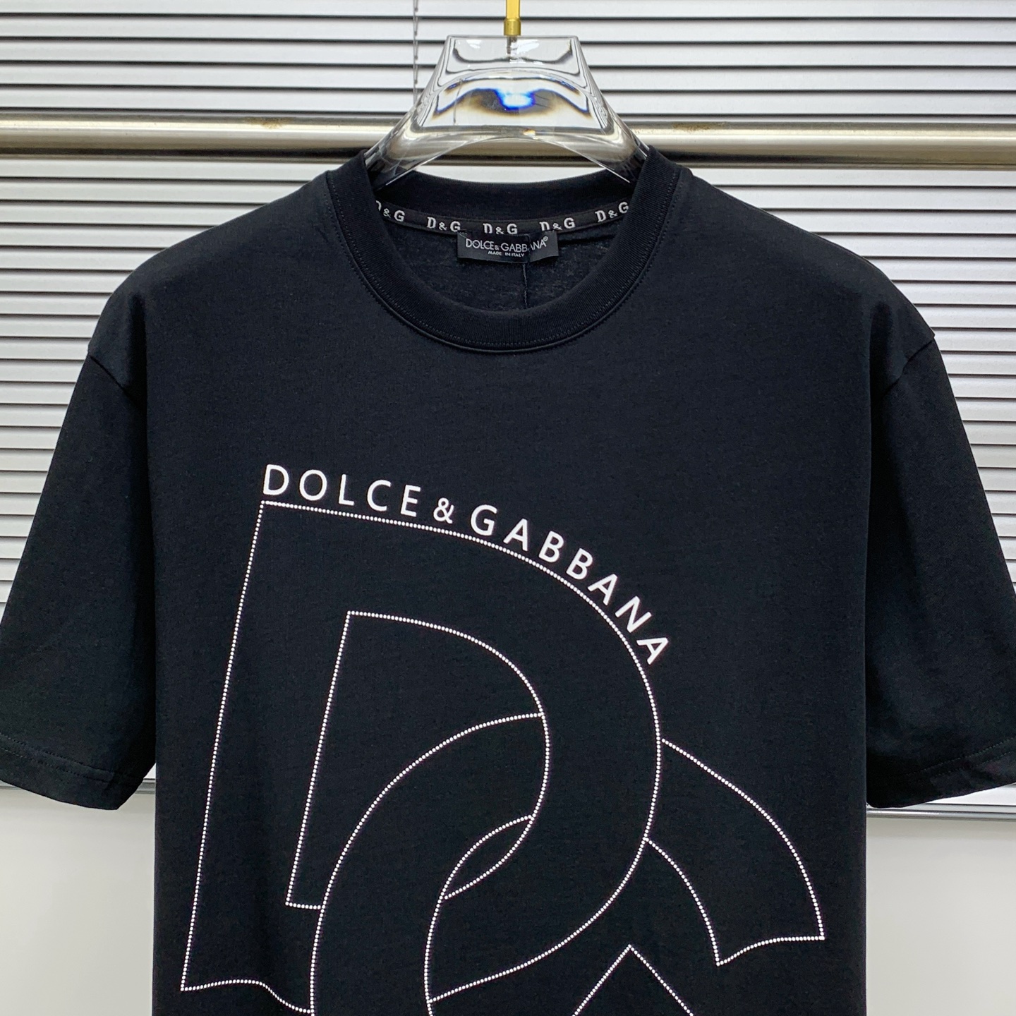 P杜嘉班纳2025夏季新款短袖T恤，个性艺术系列全网独家首发 百搭款细节处理完美纯棉面料十分精致 原版面