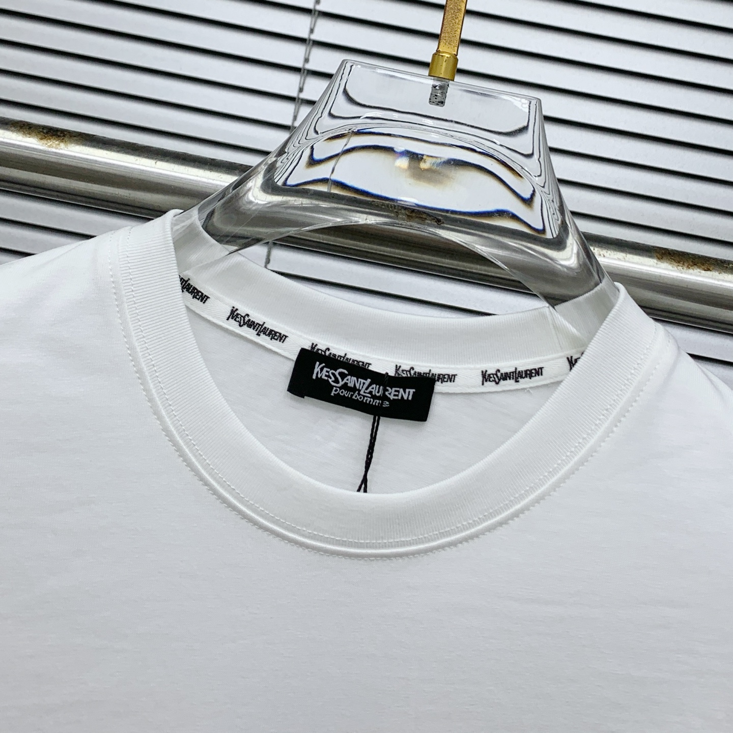 P圣罗兰2025夏季新款短袖T恤，个性艺术系列全网独家首发 百搭款细节处理完美纯棉面料十分精致 原版面料