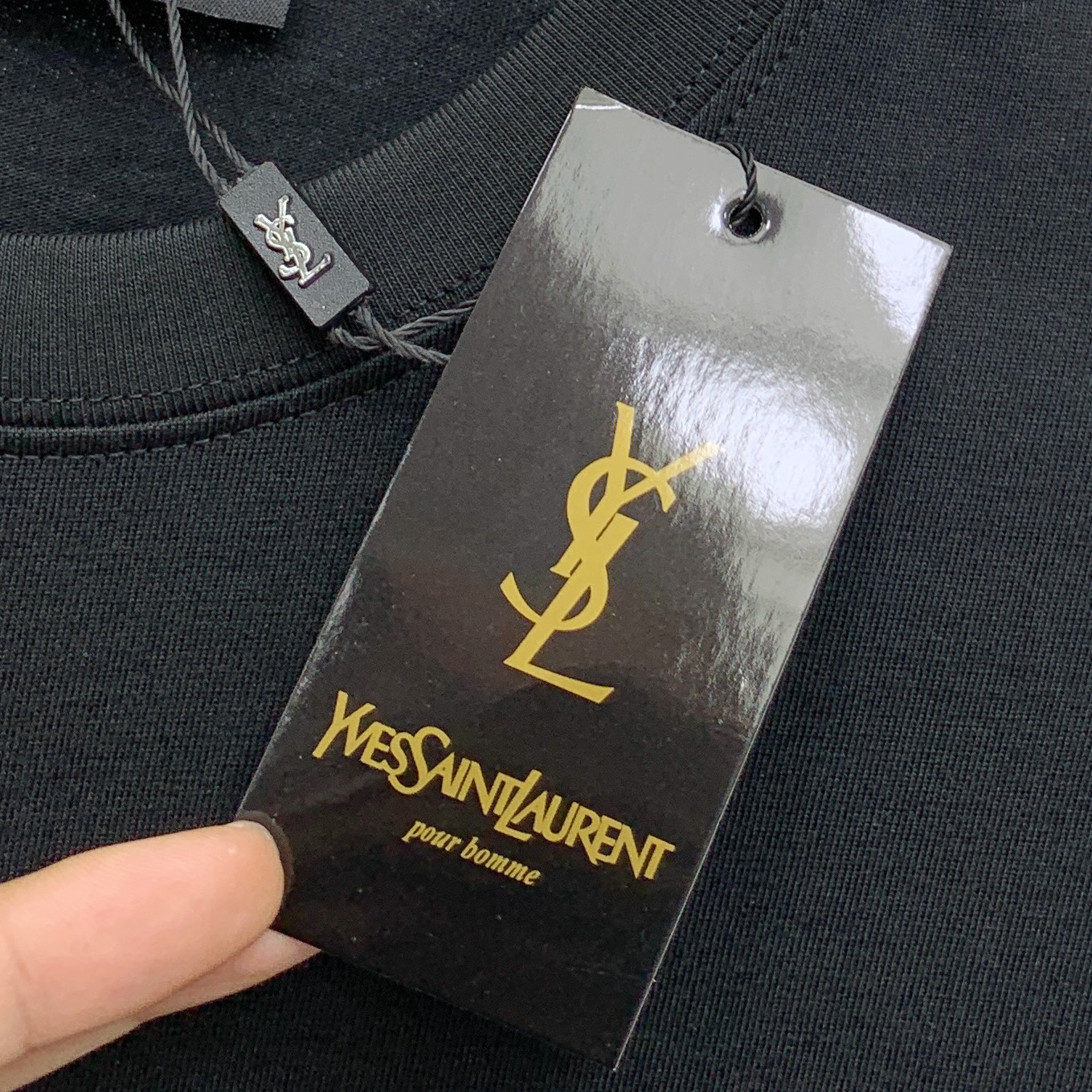 P圣罗兰2025夏季新款短袖T恤，个性艺术系列全网独家首发 百搭款细节处理完美纯棉面料十分精致 原版面料