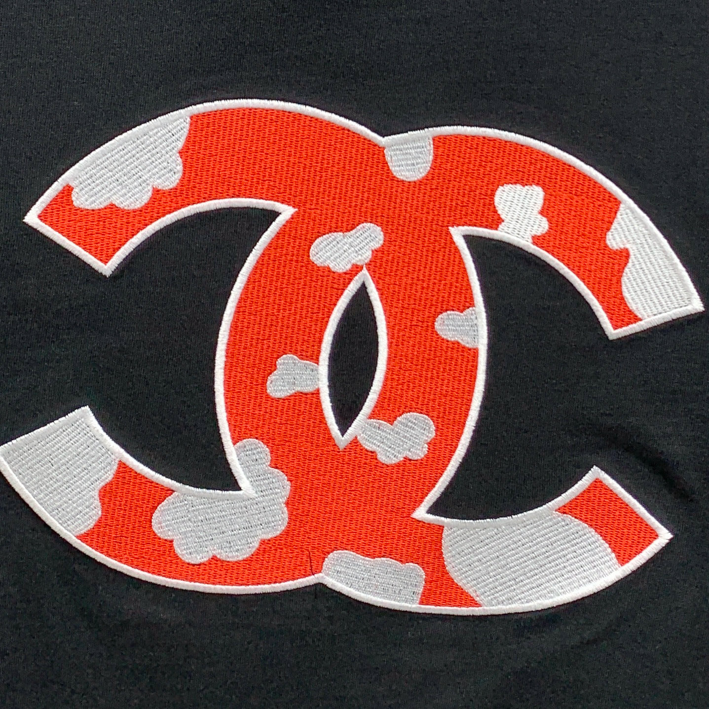 P香奈儿2025夏季新款短袖T恤，个性艺术系列全网独家首发 百搭款细节处理完美纯棉面料十分精致 原版面料