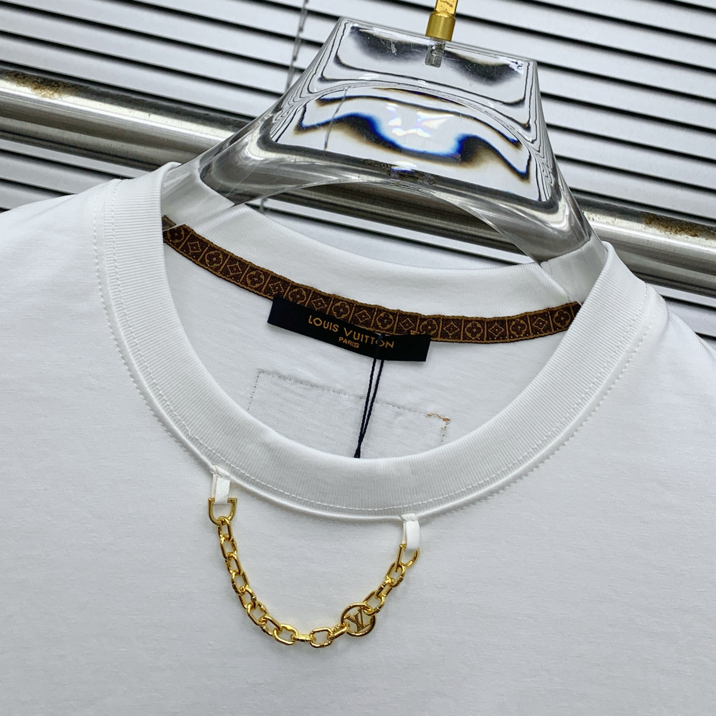 PLV2025夏季新款短袖T恤，个性艺术系列全网独家首发 百搭款细节处理完美纯棉面料十分精致 原版面料 