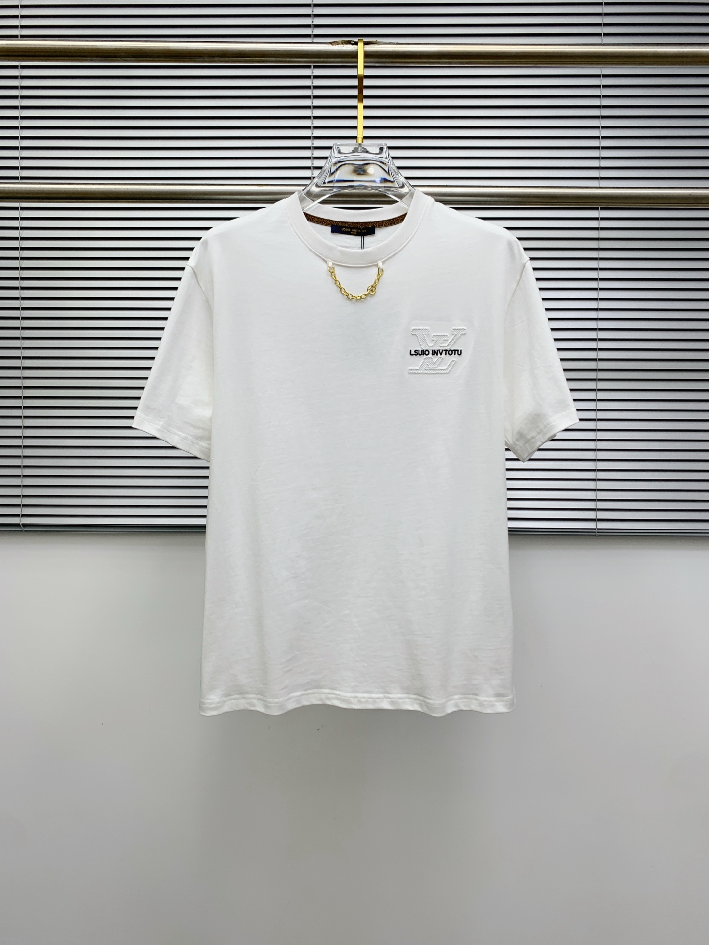 PLV2025夏季新款短袖T恤，个性艺术系列全网独家首发 百搭款细节处理完美纯棉面料十分精致 原版面料 