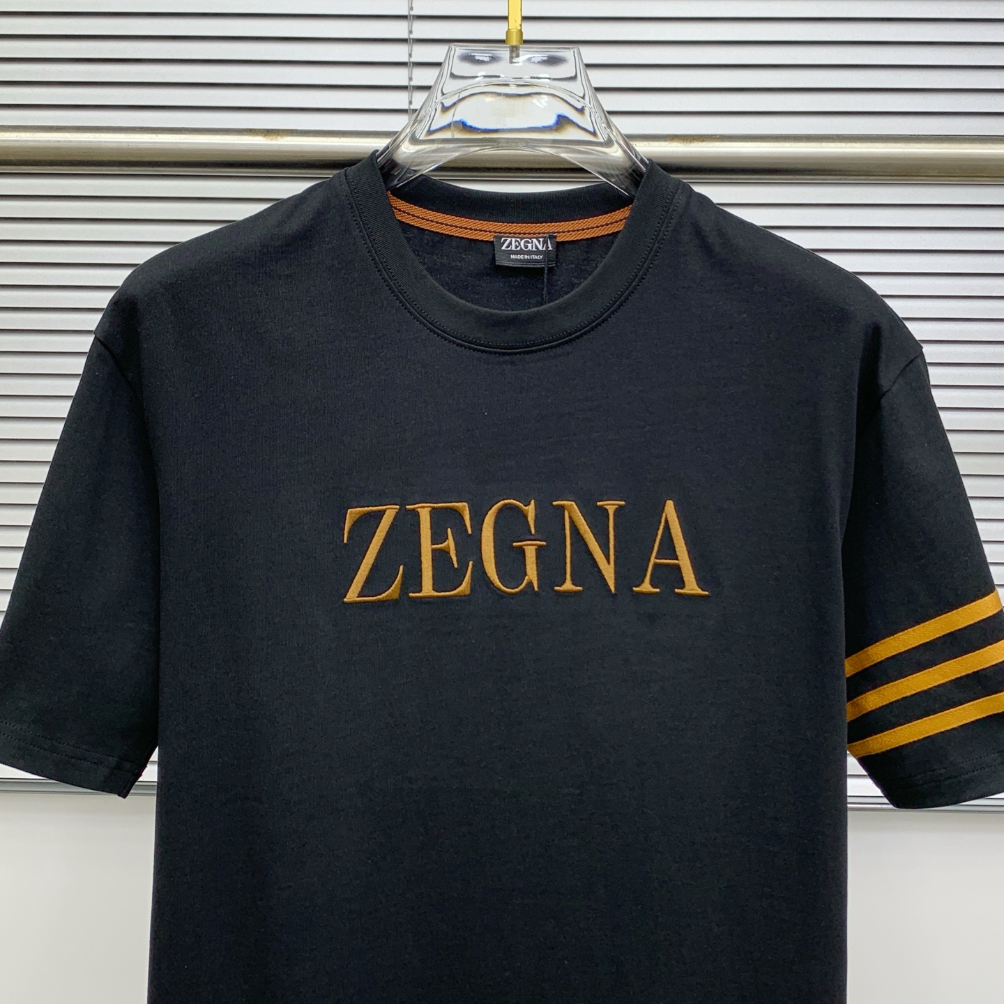 P杰尼亚2025夏季新款短袖T恤，个性艺术系列全网独家首发 百搭款细节处理完美纯棉面料十分精致 原版面料