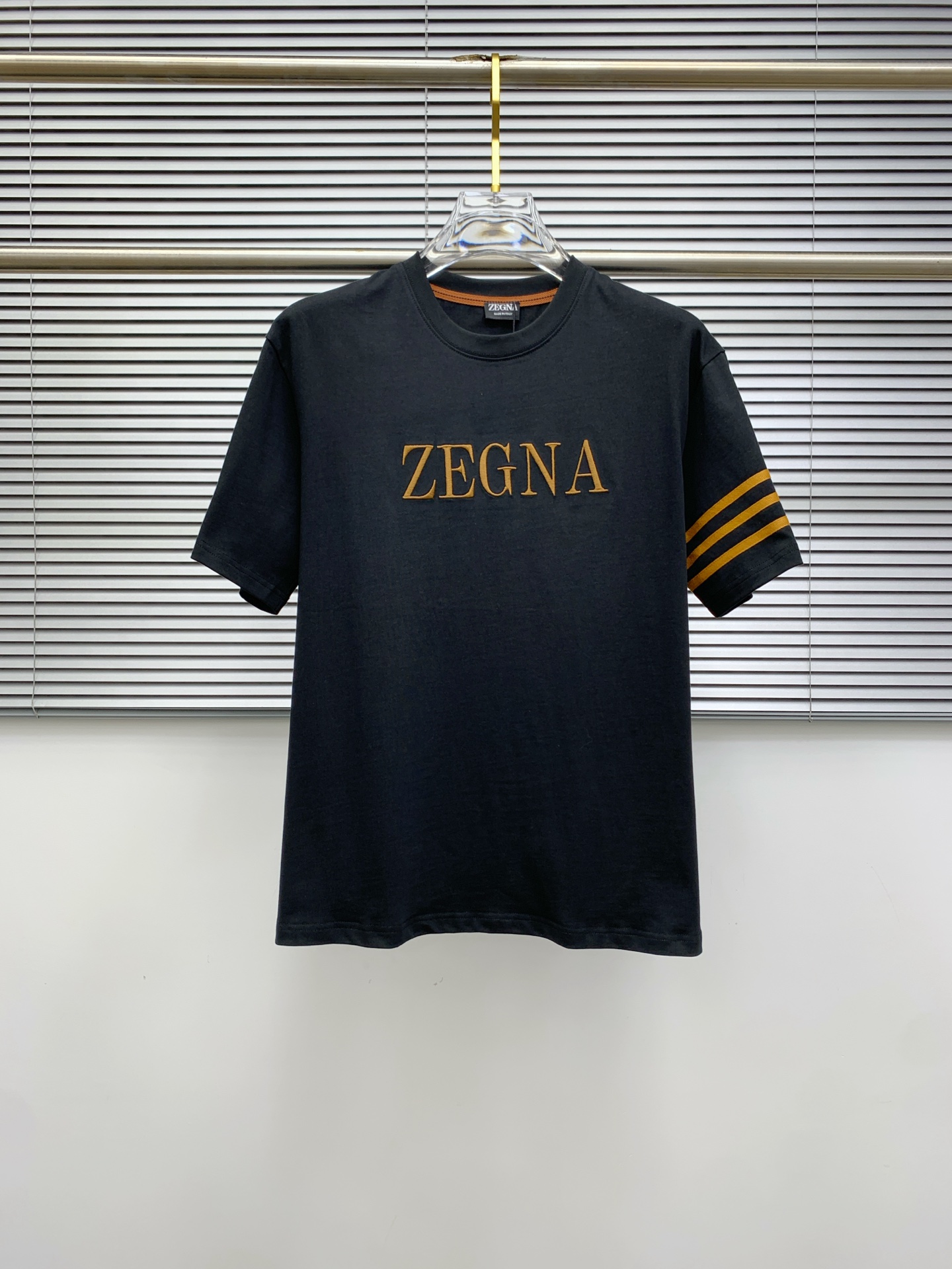 P杰尼亚2025夏季新款短袖T恤，个性艺术系列全网独家首发 百搭款细节处理完美纯棉面料十分精致 原版面料