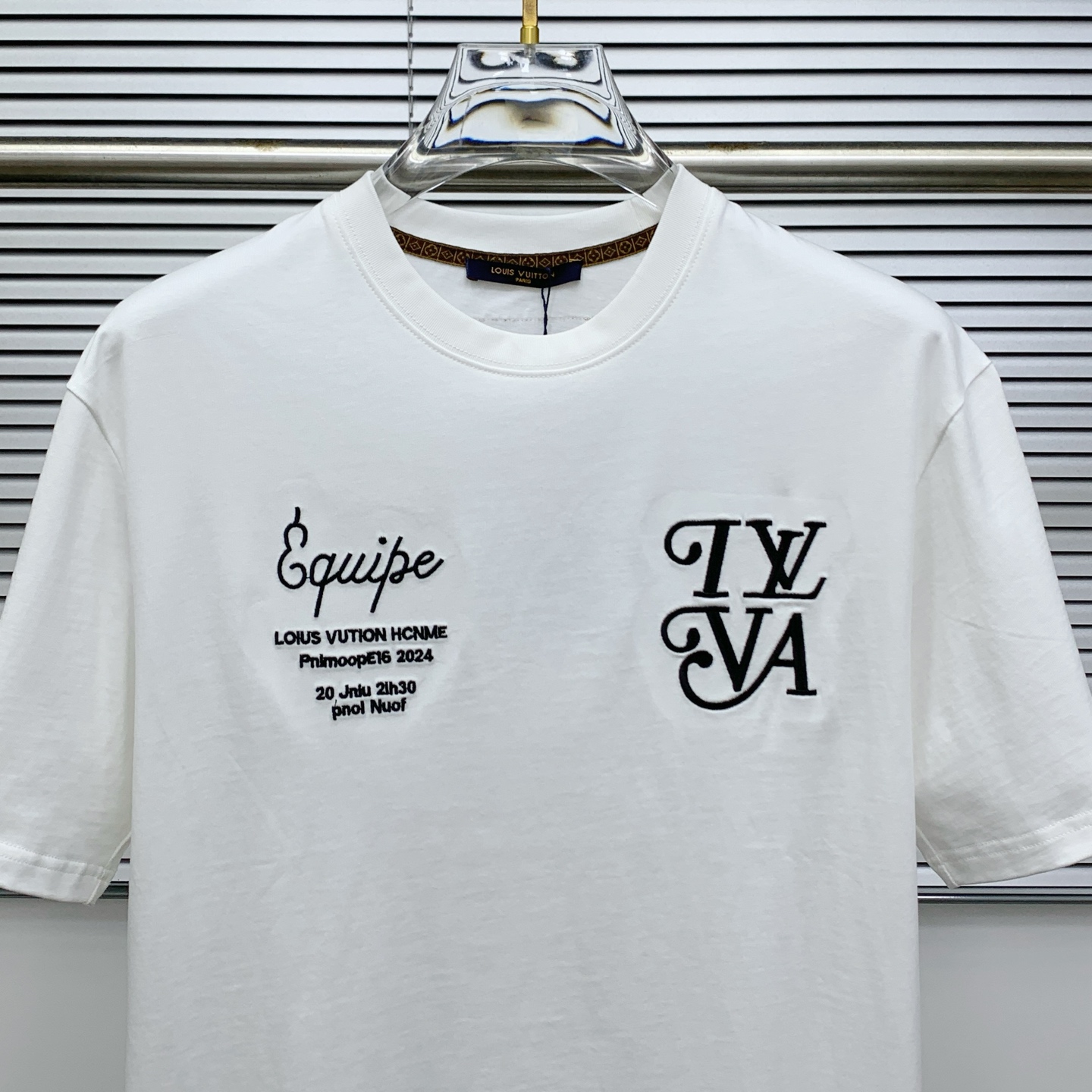 PLV2025夏季新款短袖T恤，个性艺术系列全网独家首发 百搭款细节处理完美纯棉面料十分精致 原版面料 