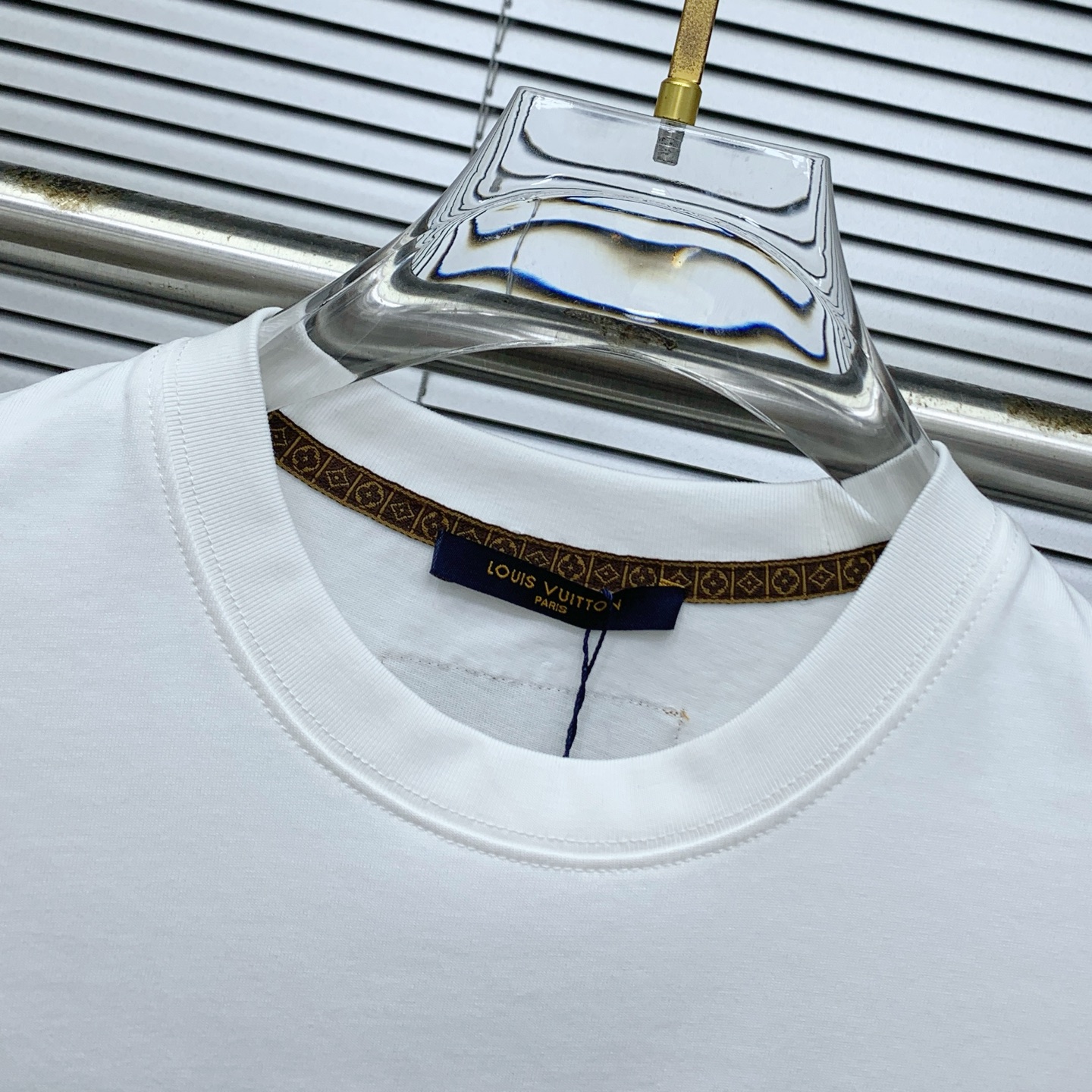 PLV2025夏季新款短袖T恤，个性艺术系列全网独家首发 百搭款细节处理完美纯棉面料十分精致 原版面料 