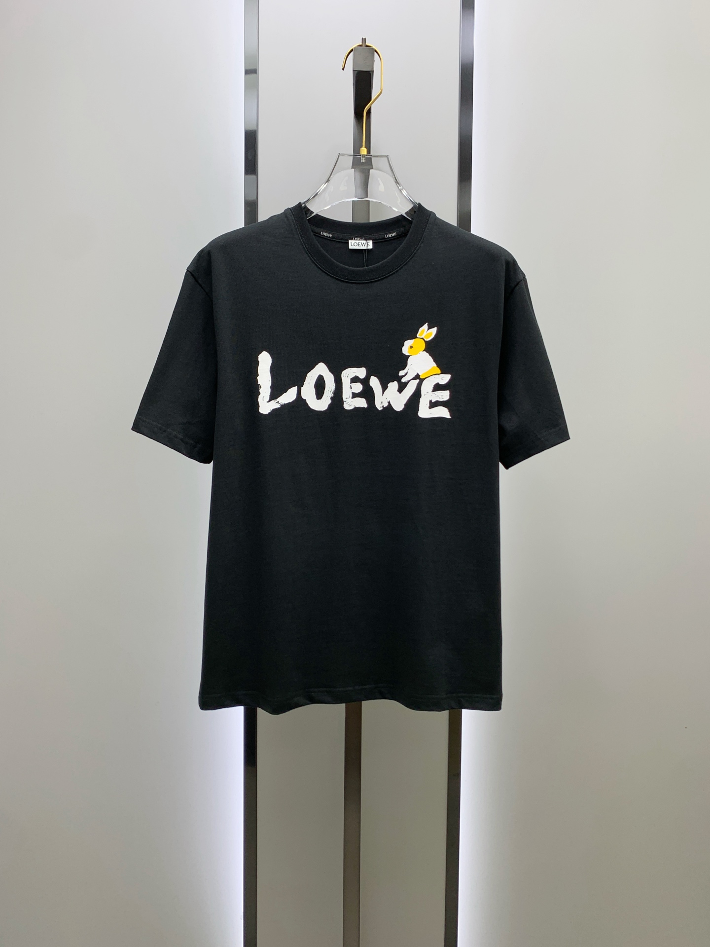 P罗意威2025夏季新款短袖T恤，个性艺术系列全网独家首发 百搭款细节处理完美纯棉面料十分精致 原版面料