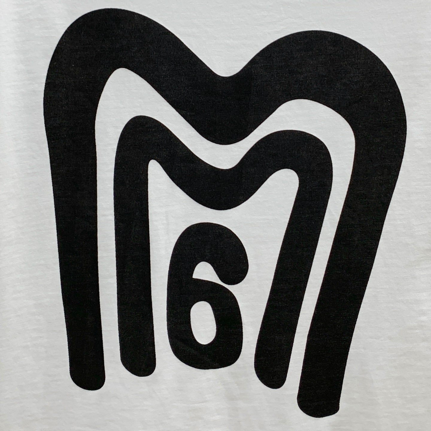 P马吉拉2025夏季新款短袖T恤，个性艺术系列全网独家首发 百搭款细节处理完美纯棉面料十分精致 原版面料