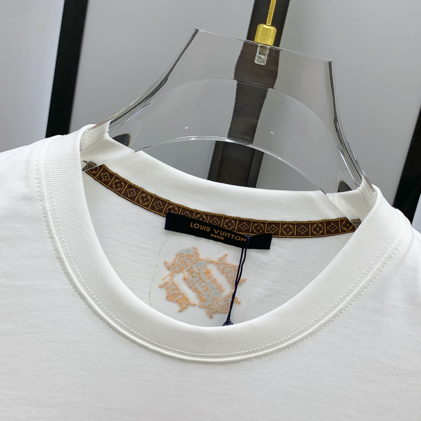 PLV2025夏季新款短袖T恤，个性艺术系列全网独家首发 百搭款细节处理完美纯棉面料十分精致 原版面料 