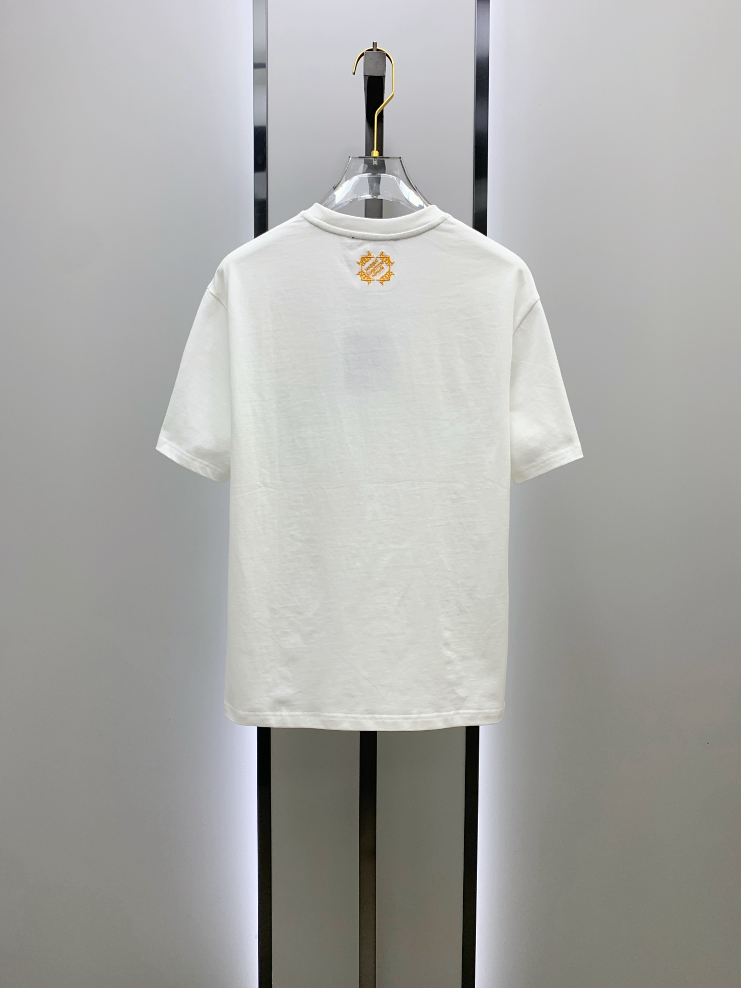 PLV2025夏季新款短袖T恤，个性艺术系列全网独家首发 百搭款细节处理完美纯棉面料十分精致 原版面料 