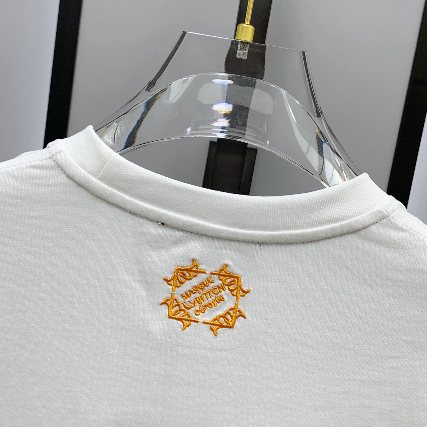 PLV2025夏季新款短袖T恤，个性艺术系列全网独家首发 百搭款细节处理完美纯棉面料十分精致 原版面料 