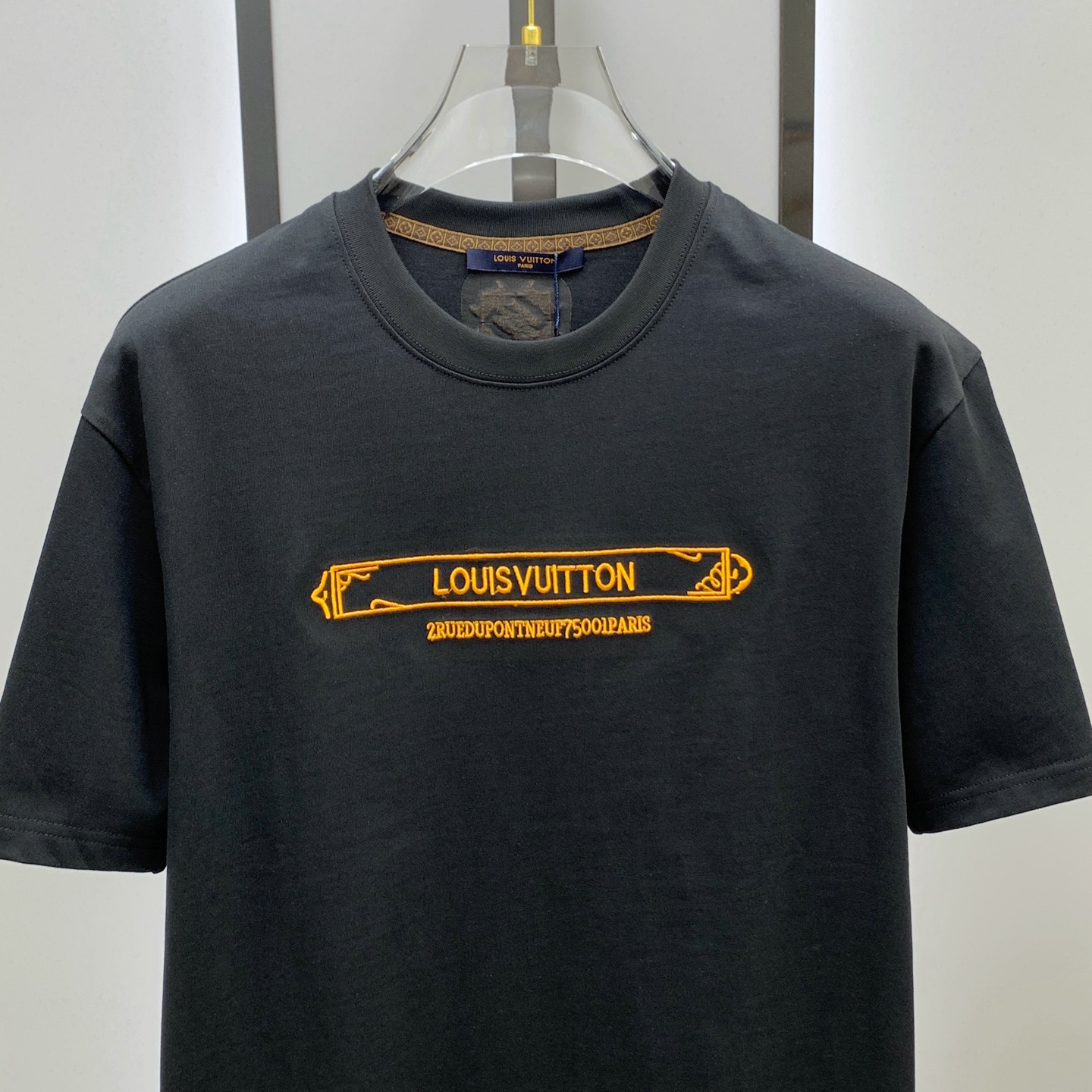 PLV2025夏季新款短袖T恤，个性艺术系列全网独家首发 百搭款细节处理完美纯棉面料十分精致 原版面料 