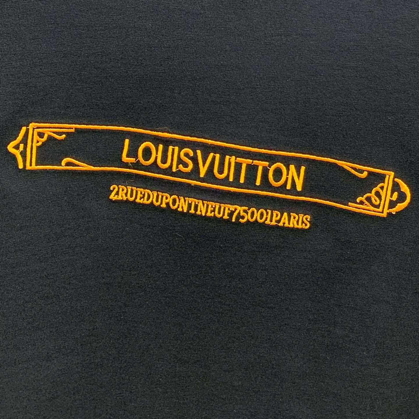 PLV2025夏季新款短袖T恤，个性艺术系列全网独家首发 百搭款细节处理完美纯棉面料十分精致 原版面料 