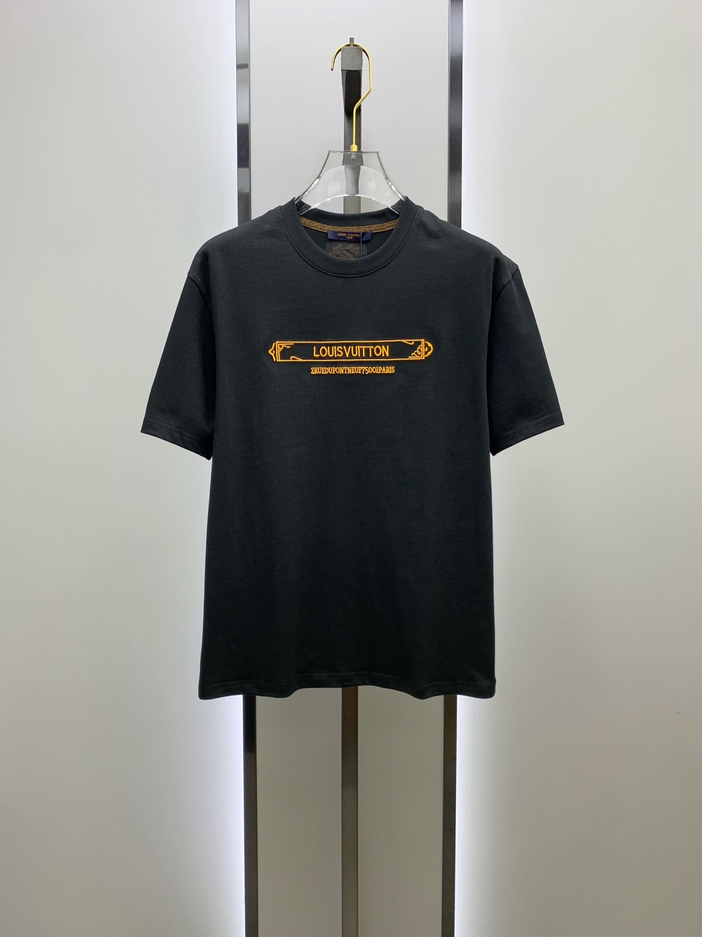 PLV2025夏季新款短袖T恤，个性艺术系列全网独家首发 百搭款细节处理完美纯棉面料十分精致 原版面料 