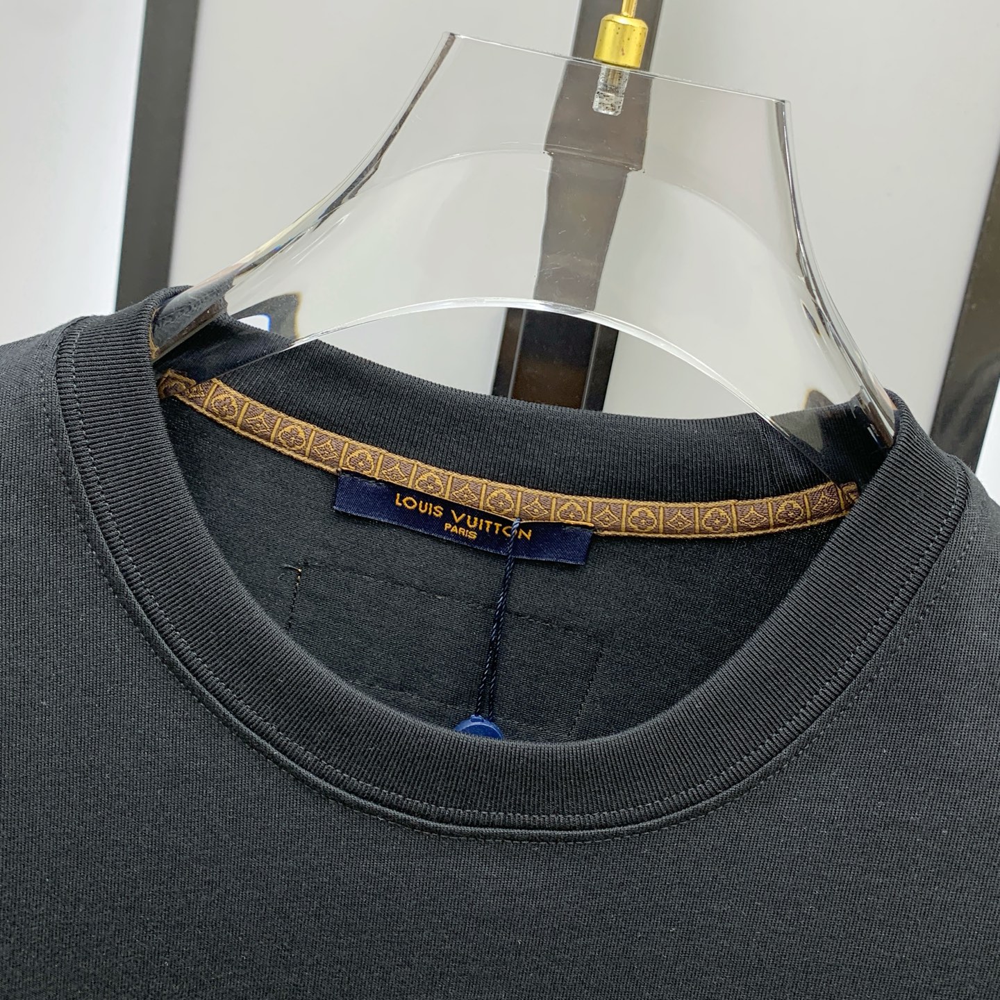 PLV2025夏季新款短袖T恤，个性艺术系列全网独家首发 百搭款细节处理完美纯棉面料十分精致 原版面料 