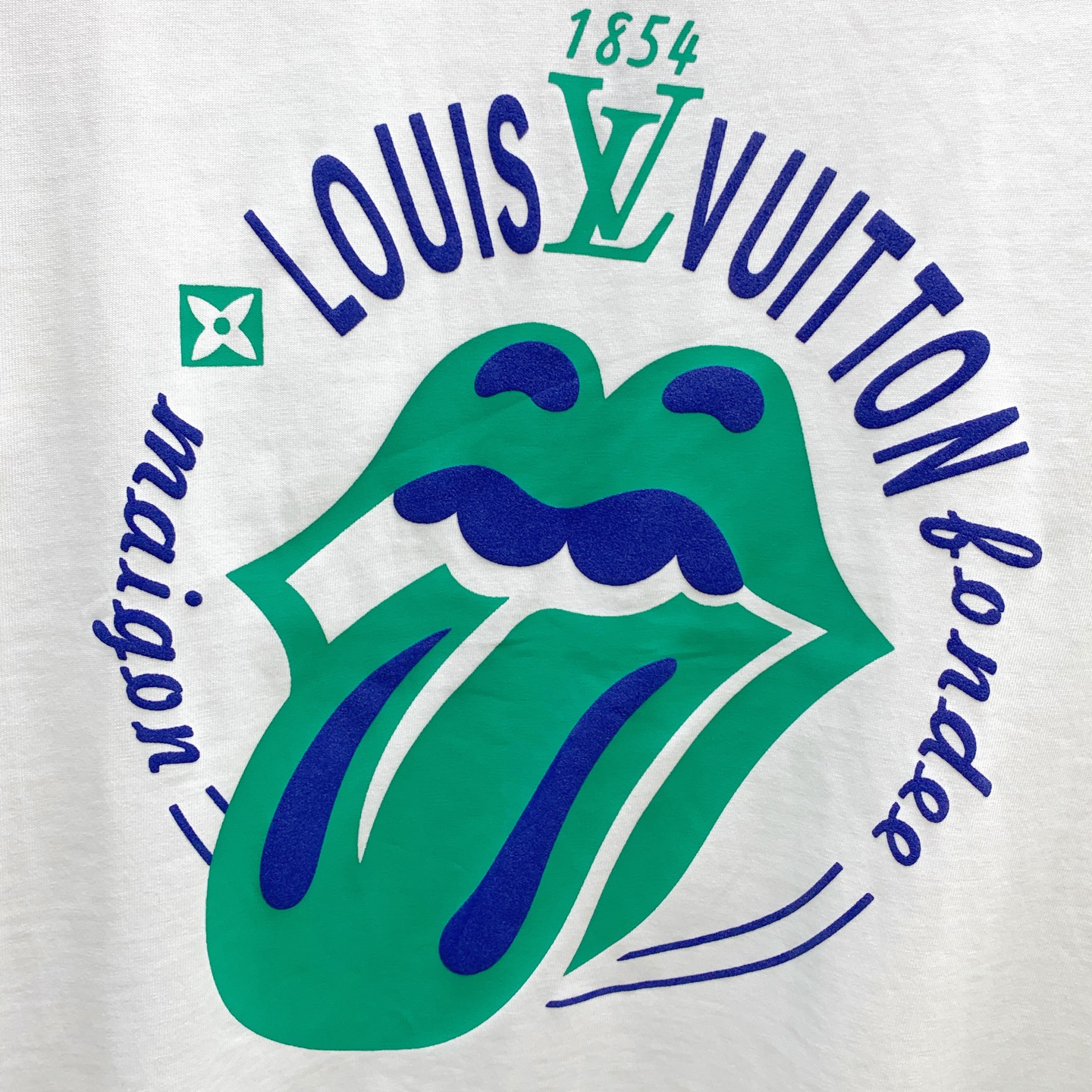 PLV2025夏季新款短袖T恤，个性艺术系列全网独家首发 百搭款细节处理完美纯棉面料十分精致 原版面料 