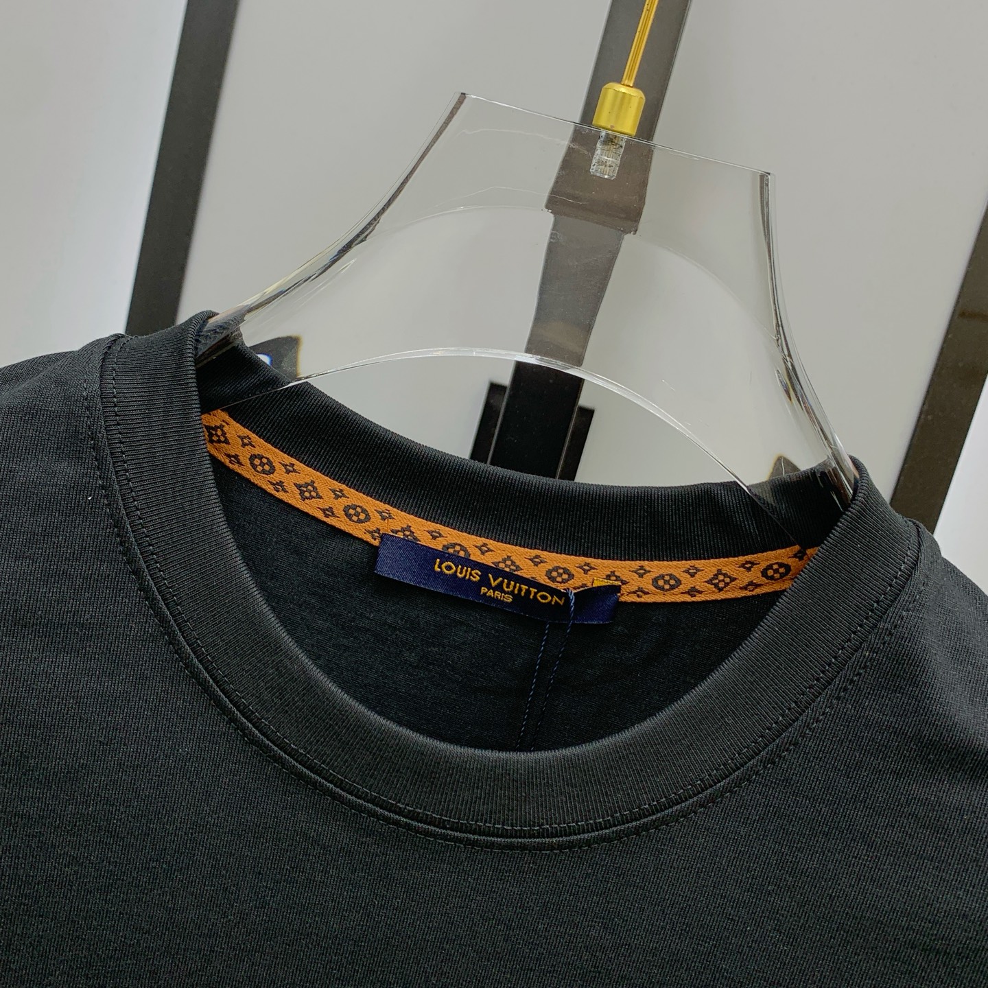 PLV2025夏季新款短袖T恤，个性艺术系列全网独家首发 百搭款细节处理完美纯棉面料十分精致 原版面料 