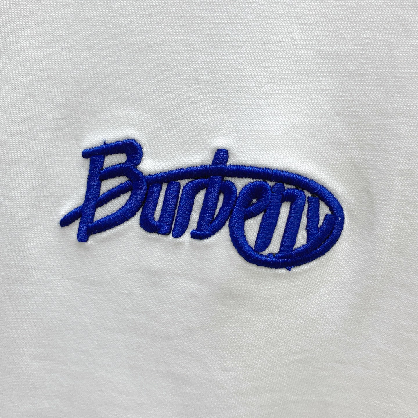 P巴宝莉2025夏季新款短袖T恤，个性艺术系列全网独家首发 百搭款细节处理完美纯棉面料十分精致 原版面料