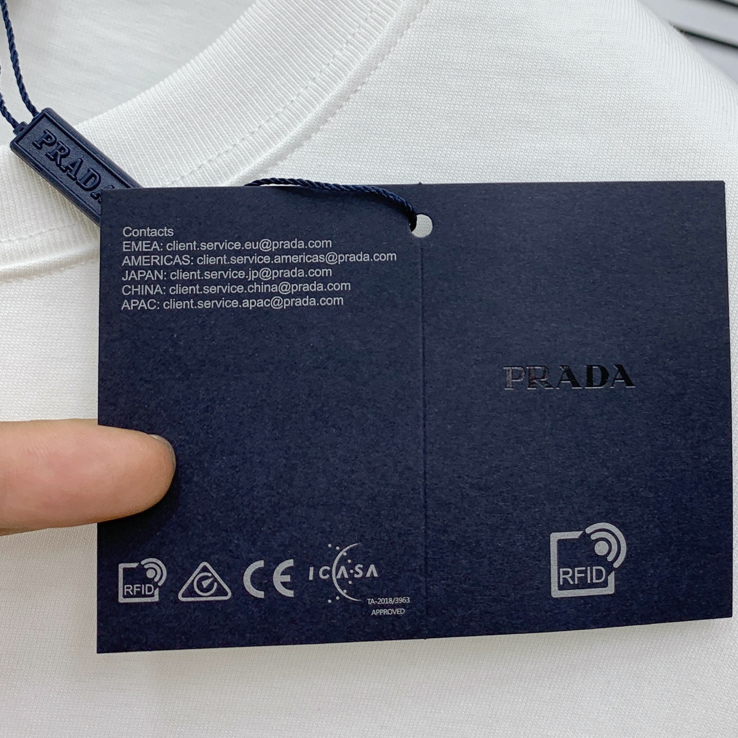 ss普拉达纯棉最新面料经典标识图案logo时尚简约潮流短袖，最顶级的品质专柜原单短袖，顶级制作工艺进口面