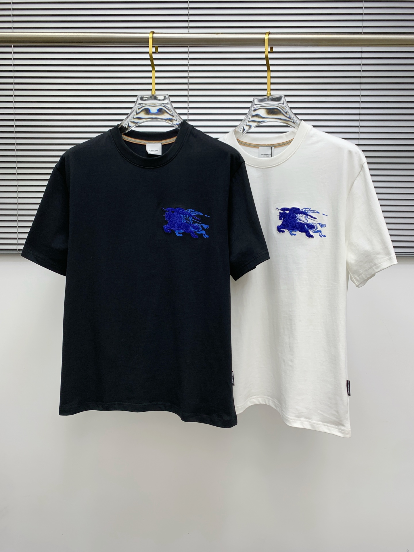ss巴黎世家纯棉最新面料经典标识图案logo时尚简约潮流短袖，最顶级的品质专柜原单短袖，顶级制作工艺进口