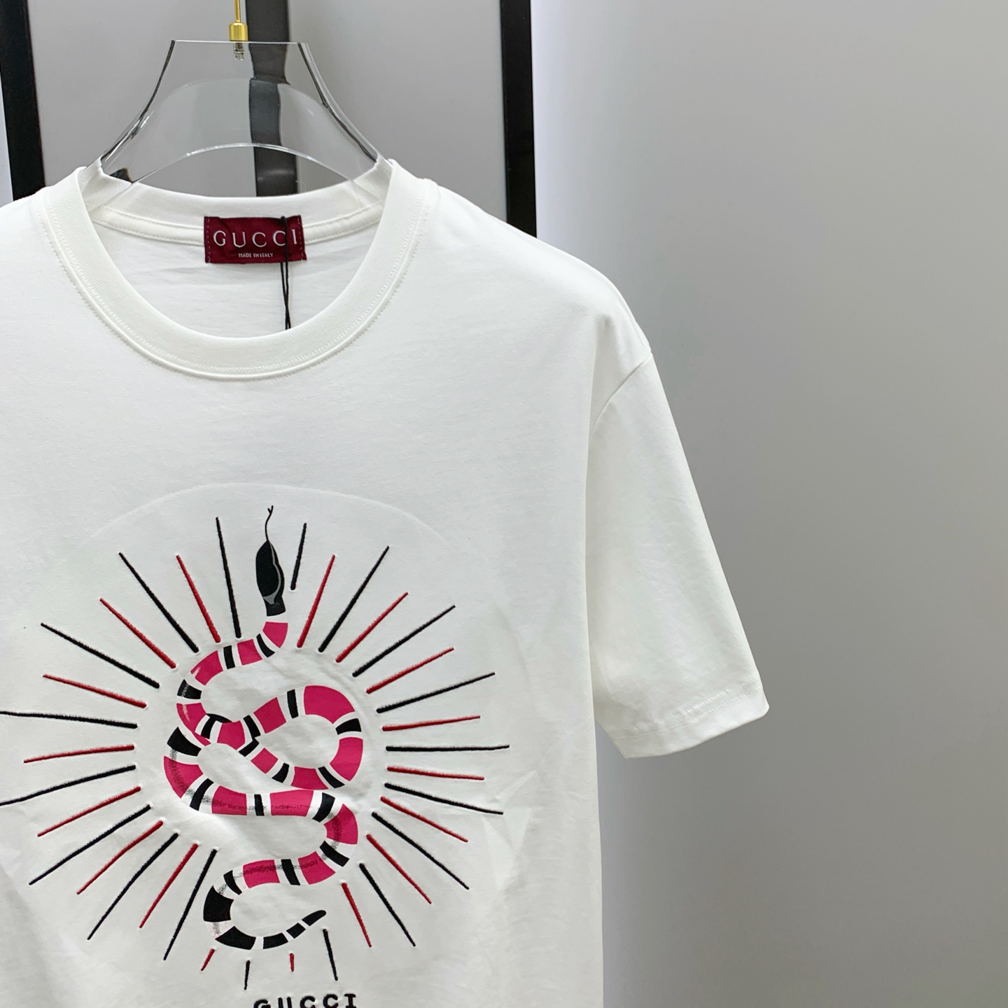 ss古驰纯棉最新面料经典标识图案logo时尚简约潮流短袖，最顶级的品质专柜原单短袖，顶级制作工艺进口面料