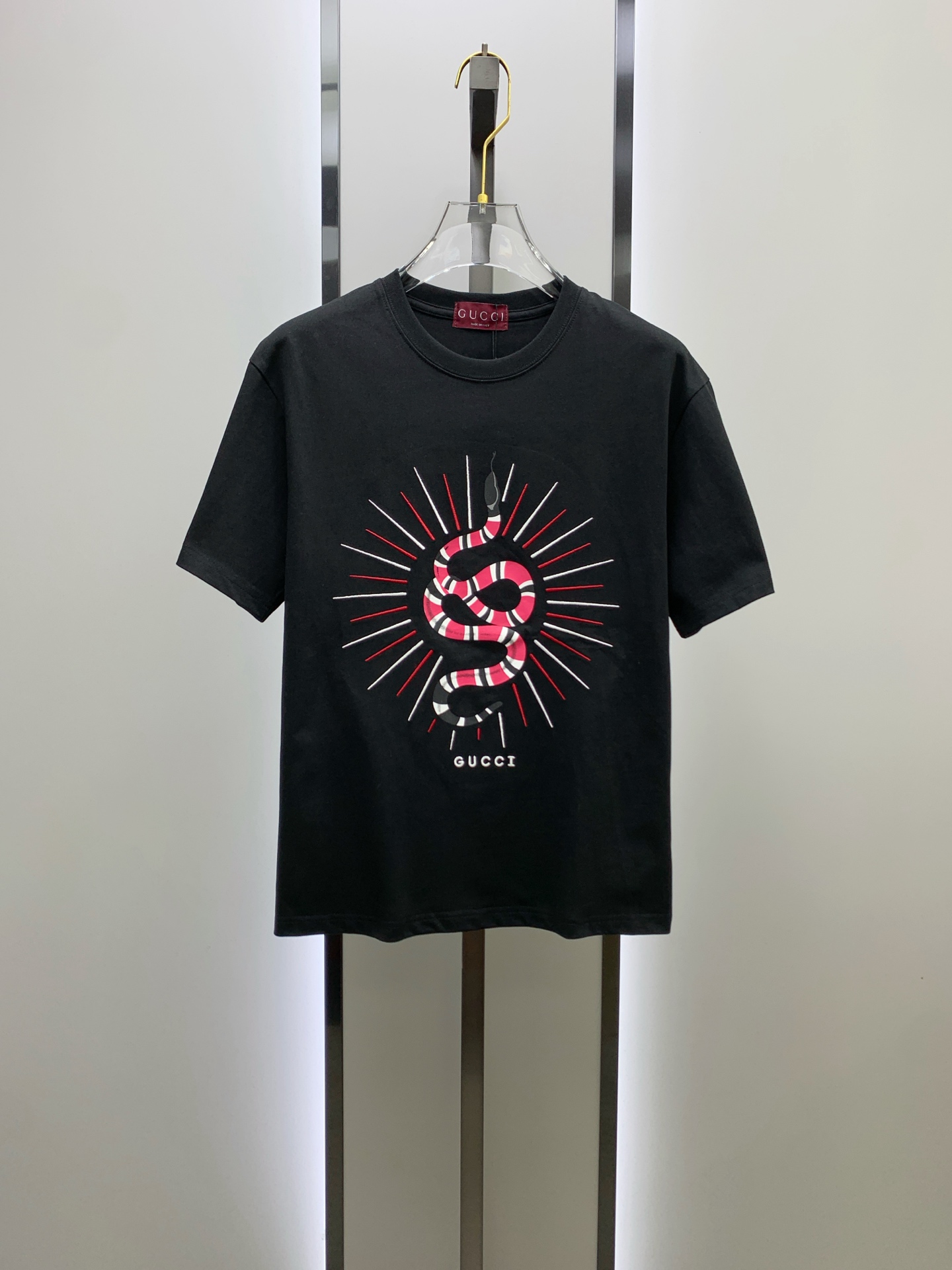 ss古驰纯棉最新面料经典标识图案logo时尚简约潮流短袖，最顶级的品质专柜原单短袖，顶级制作工艺进口面料