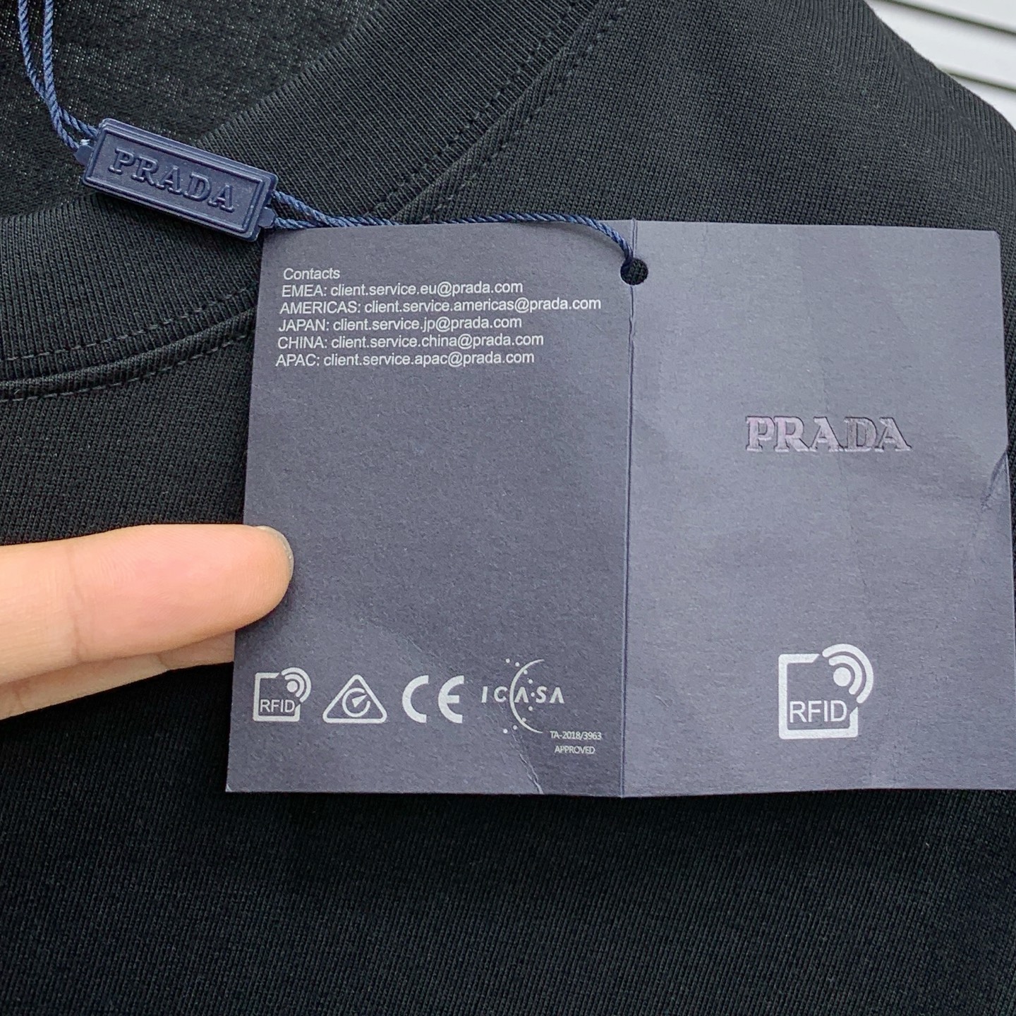 ss普拉达纯棉最新面料经典标识图案logo时尚简约潮流短袖，最顶级的品质专柜原单短袖，顶级制作工艺进口面