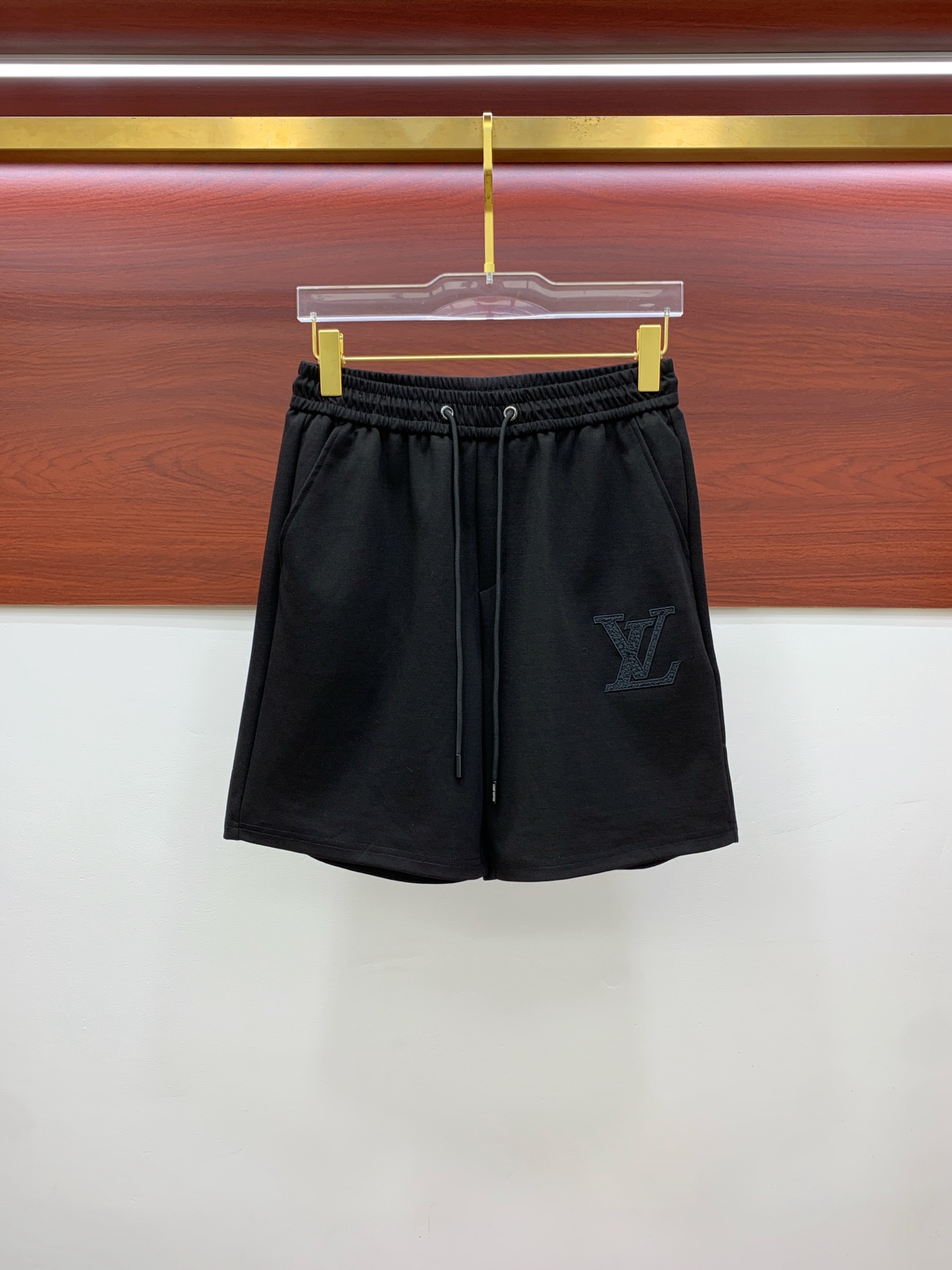 Louis Vuitton Men's Black Cotton Logo T-Shirt and Shorts Set 8 i1751637387816 9730 0 6