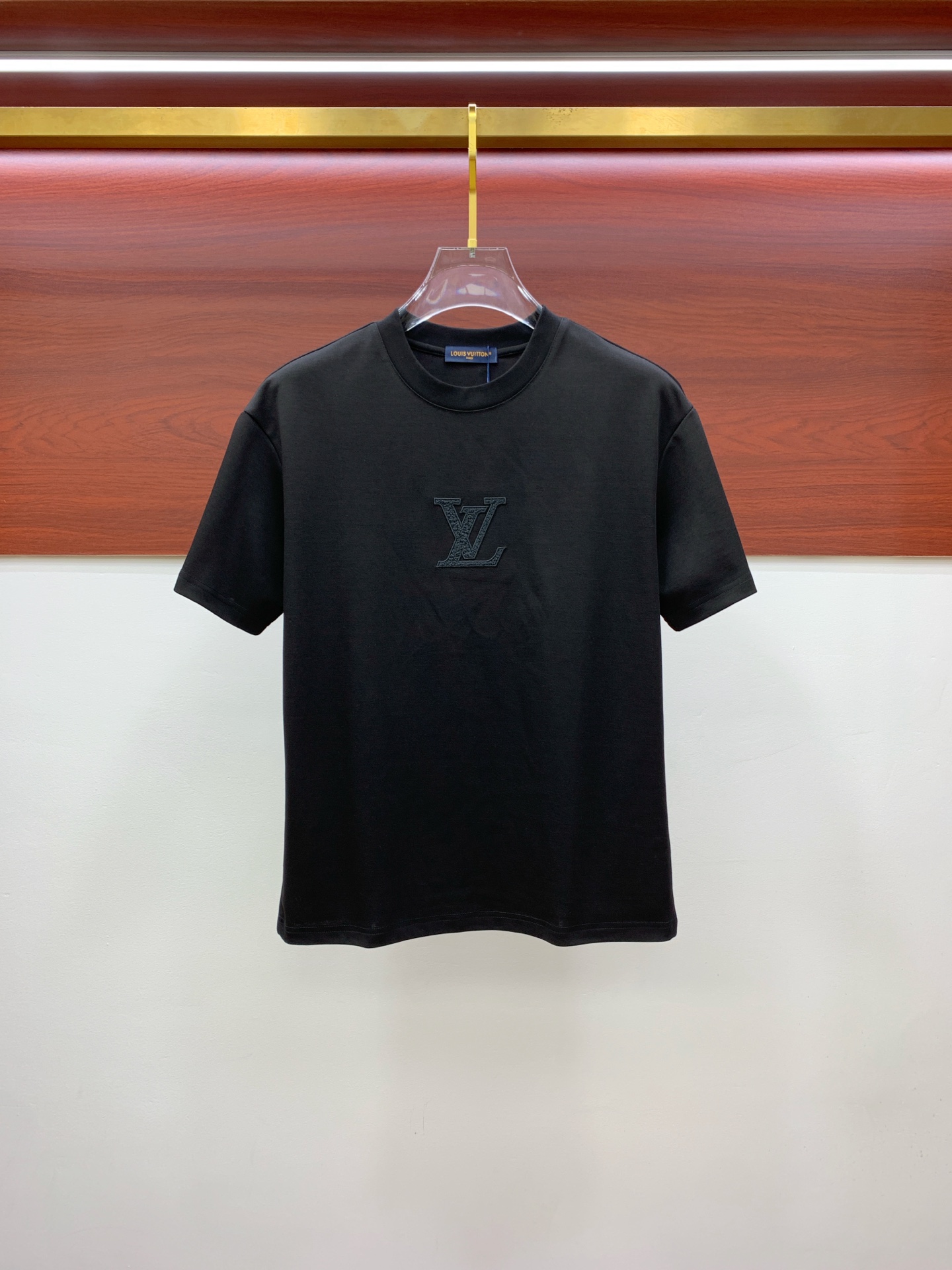 Louis Vuitton Men's Black Cotton Logo T-Shirt and Shorts Set 3 i1751637388941 343 0 1