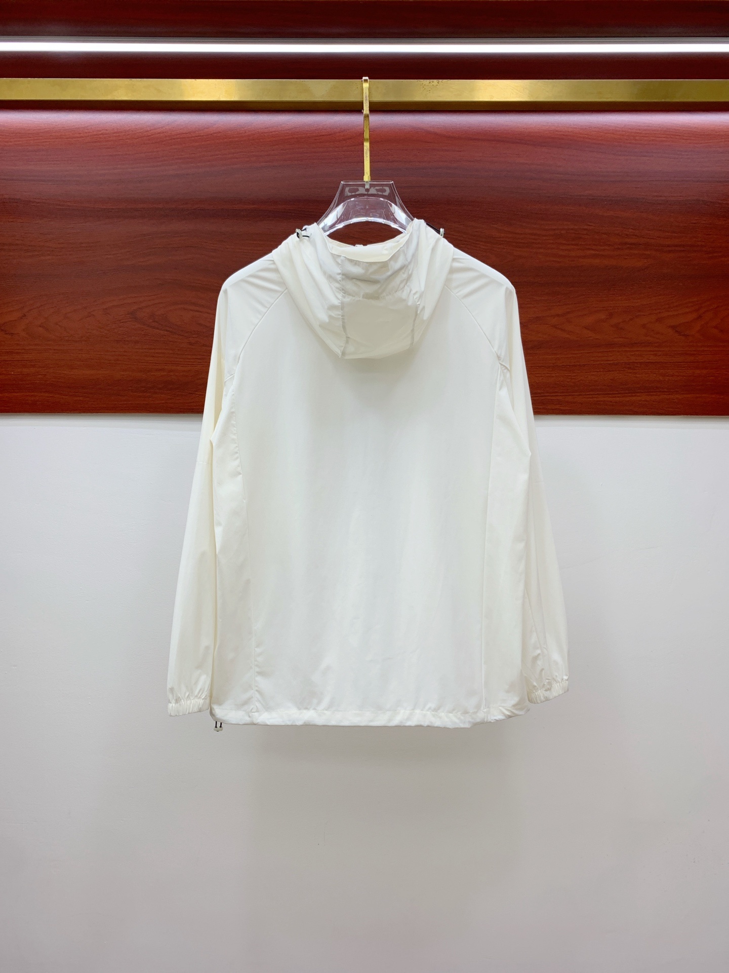 P【新品】始祖鸟渠道精品.2025ss春夏新款运动服夹克防晒服外套!防晒衣经典之余增添了与时俱进的时尚感
