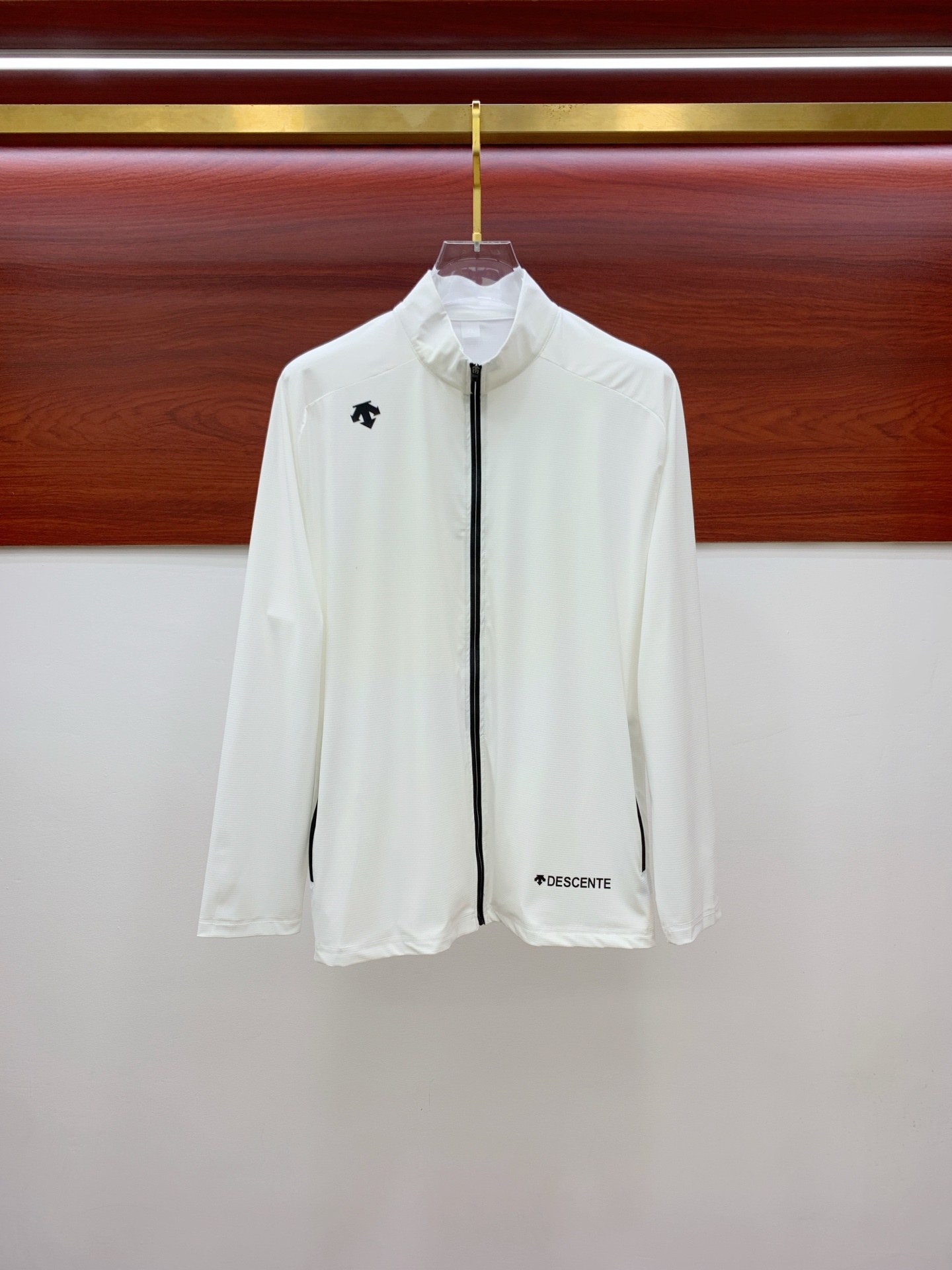 P【新品】迪桑特渠道精品.2025ss春夏新款运动服夹克防晒服外套!防晒衣经典之余增添了与时俱进的时尚感