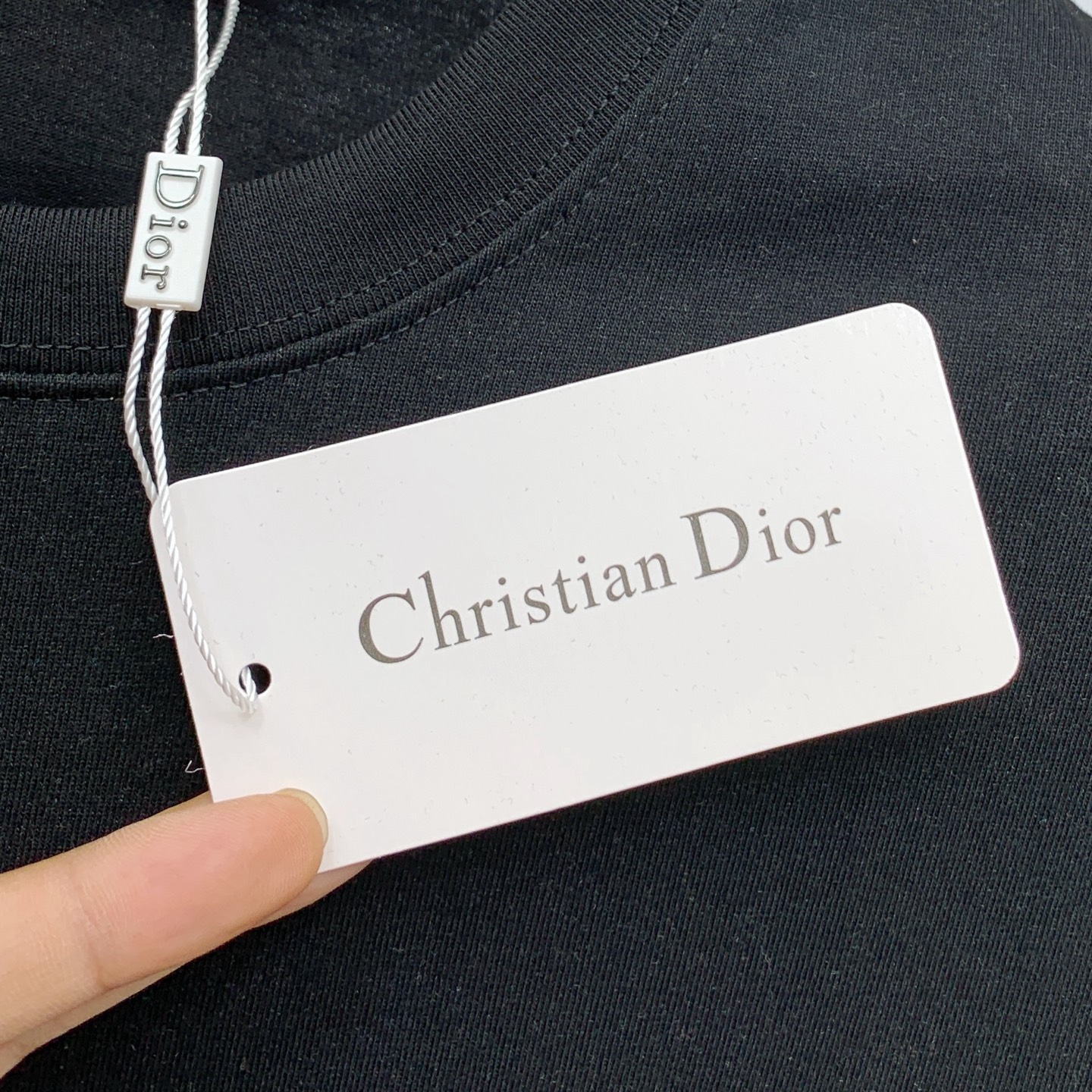 ss迪奥纯棉最新面料经典标识图案logo时尚简约潮流短袖，最顶级的品质专柜原单短袖，顶级制作工艺进口面料